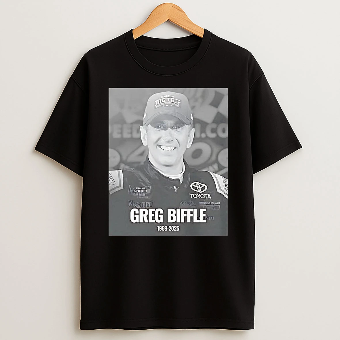 Vflippa Clickoneshirt 20251223_095040 49_rip Greg Biffle 1969 2025 Legendary Nascar Racer T Shirt