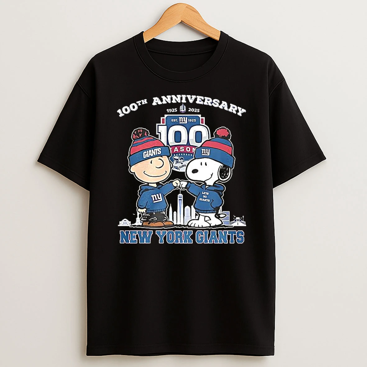 Vflippa Clickoneshirt 20251224_091254 152_new York Giants Celebrate 100 Seasons 1925 2025 X Snoopy Touch Hand Charlie Brown T Shirt