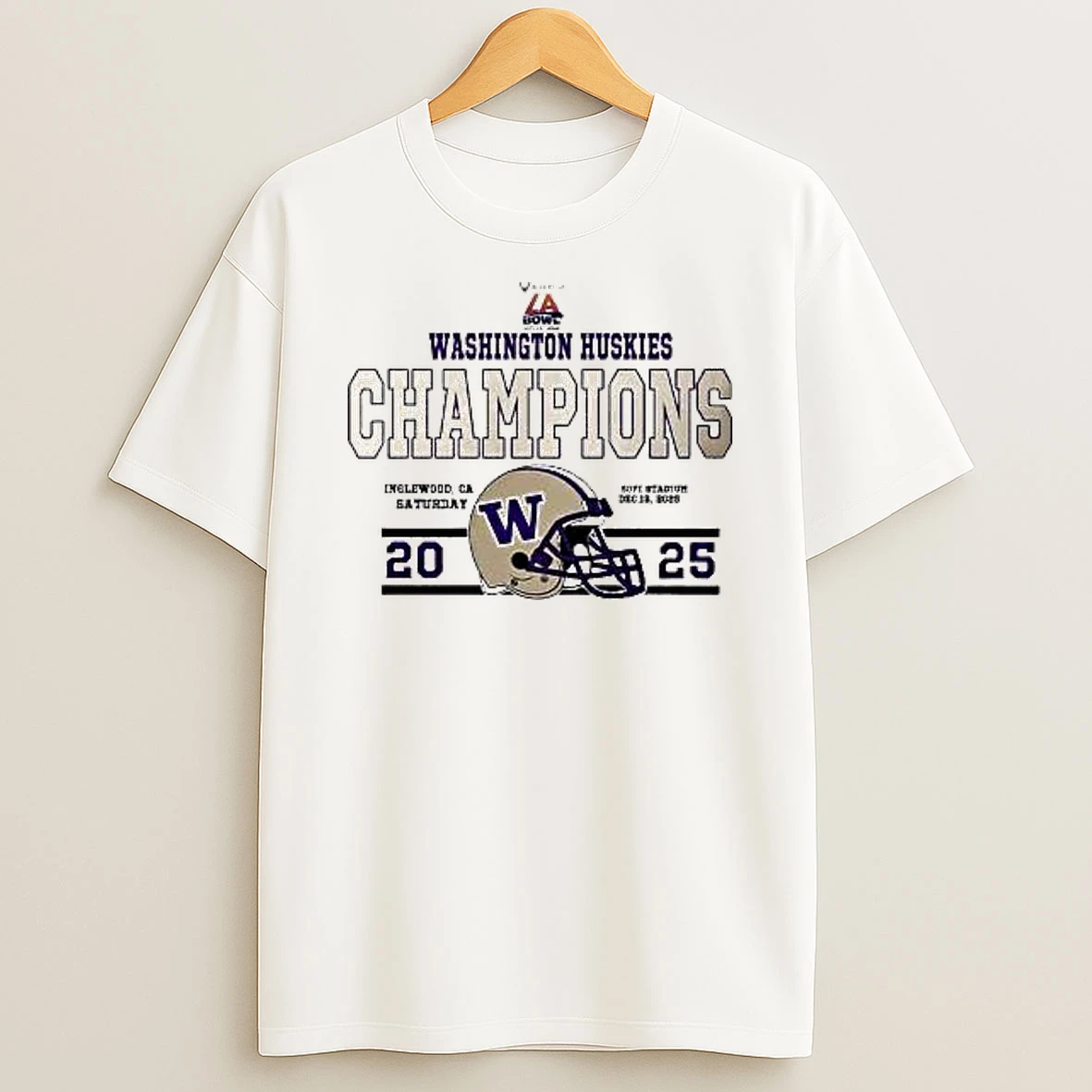 Vflippa Legendusashirt 20251217_165621 107_washington Huskies Football Champions 2025 Bucked Up La Bowl Hosted Helmet T Shirt