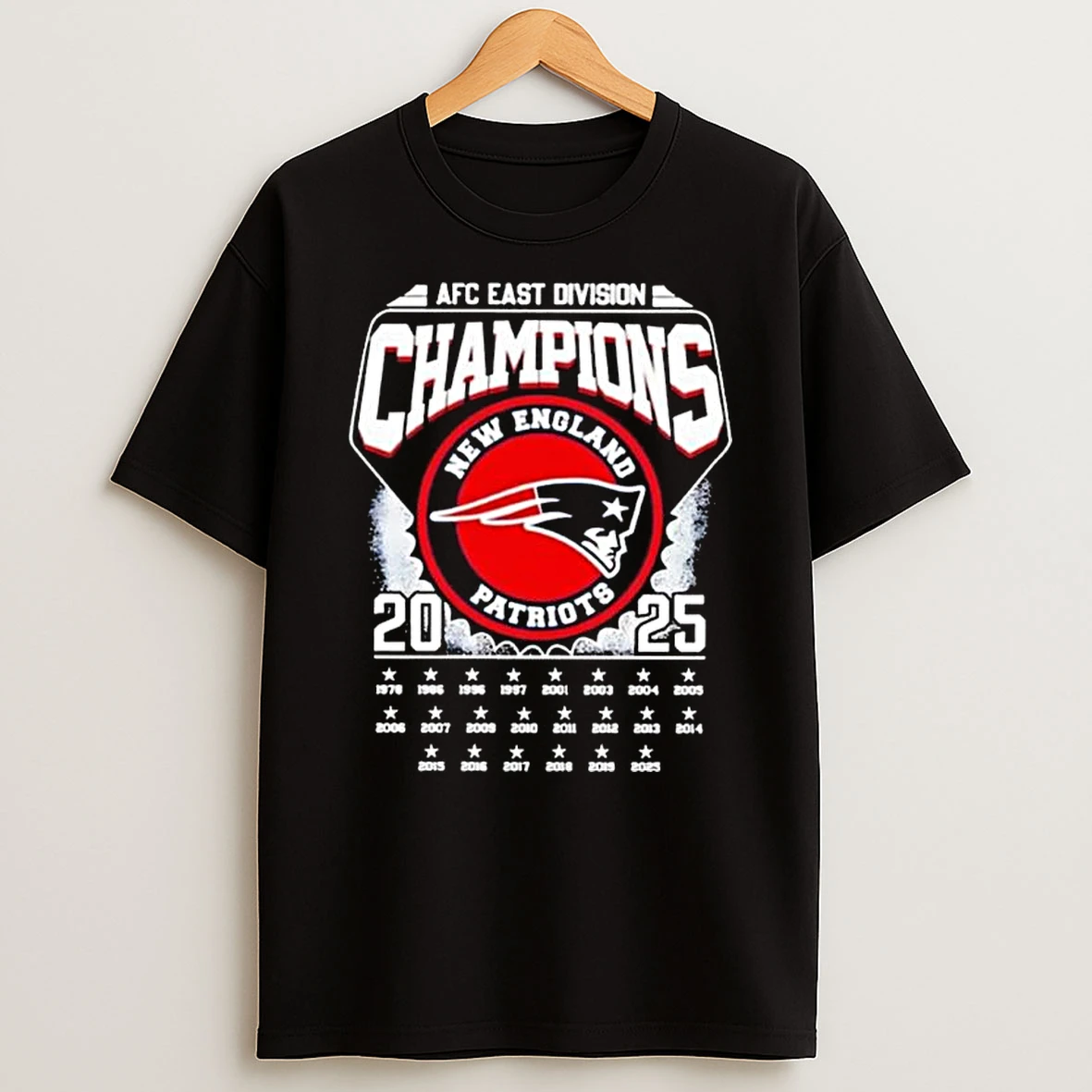 Vflippa Legendusashirt 20251219_092404 273_new England Patriots 2025 Afc East Division Champions Logo T Shirt