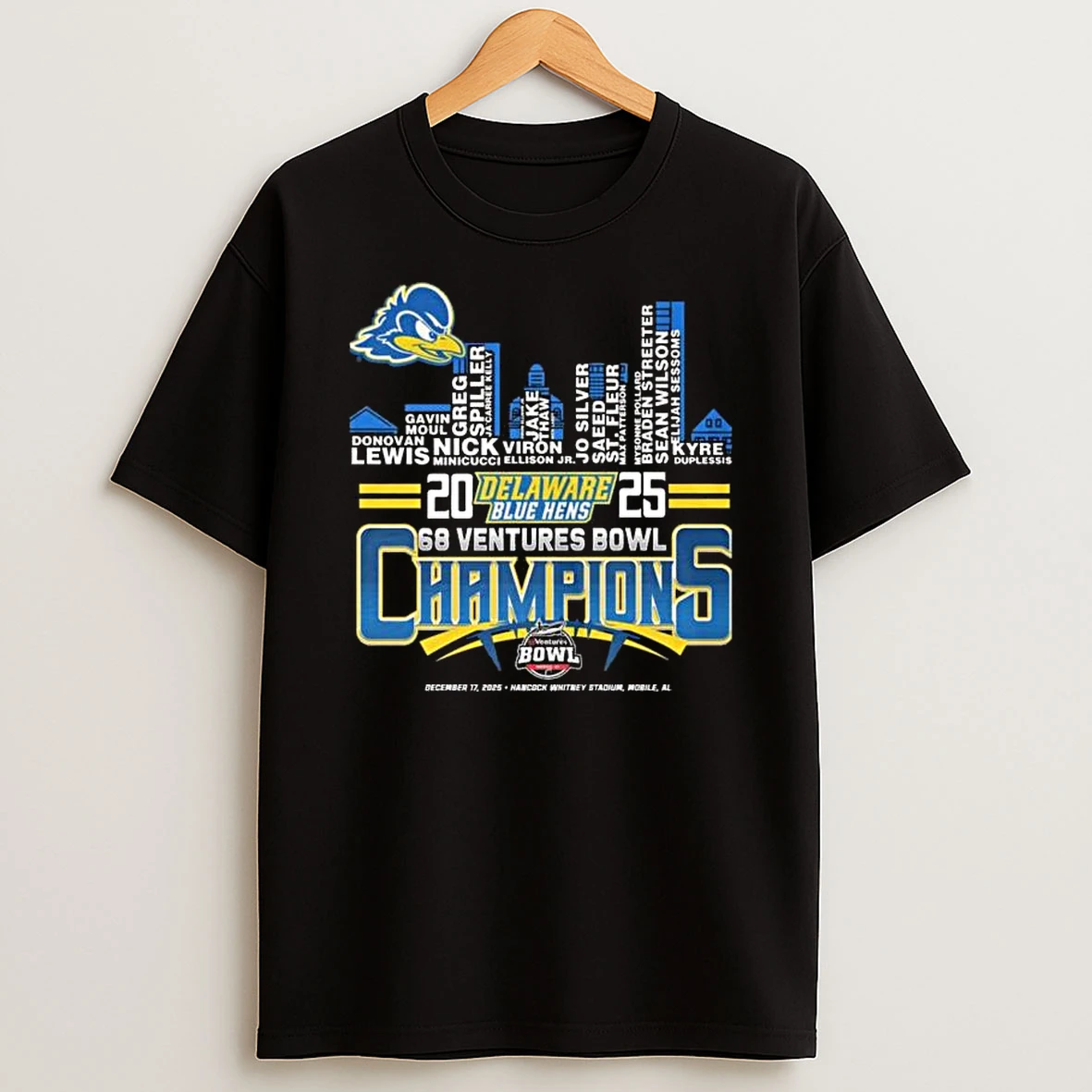 Vflippa Legendusashirt 20251219_230105 73_delaware Blue Hens 2025 68 Ventures Bowl Champions City Skylines T Shirt