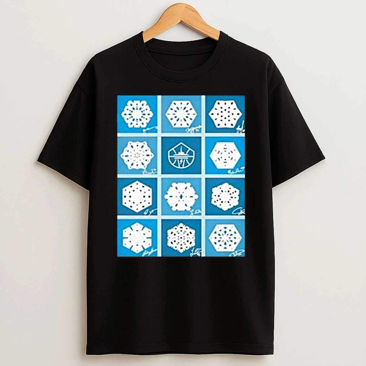 Vflippa Legendusashirt 20251219_232350 33_snowflake Signed T Shirt