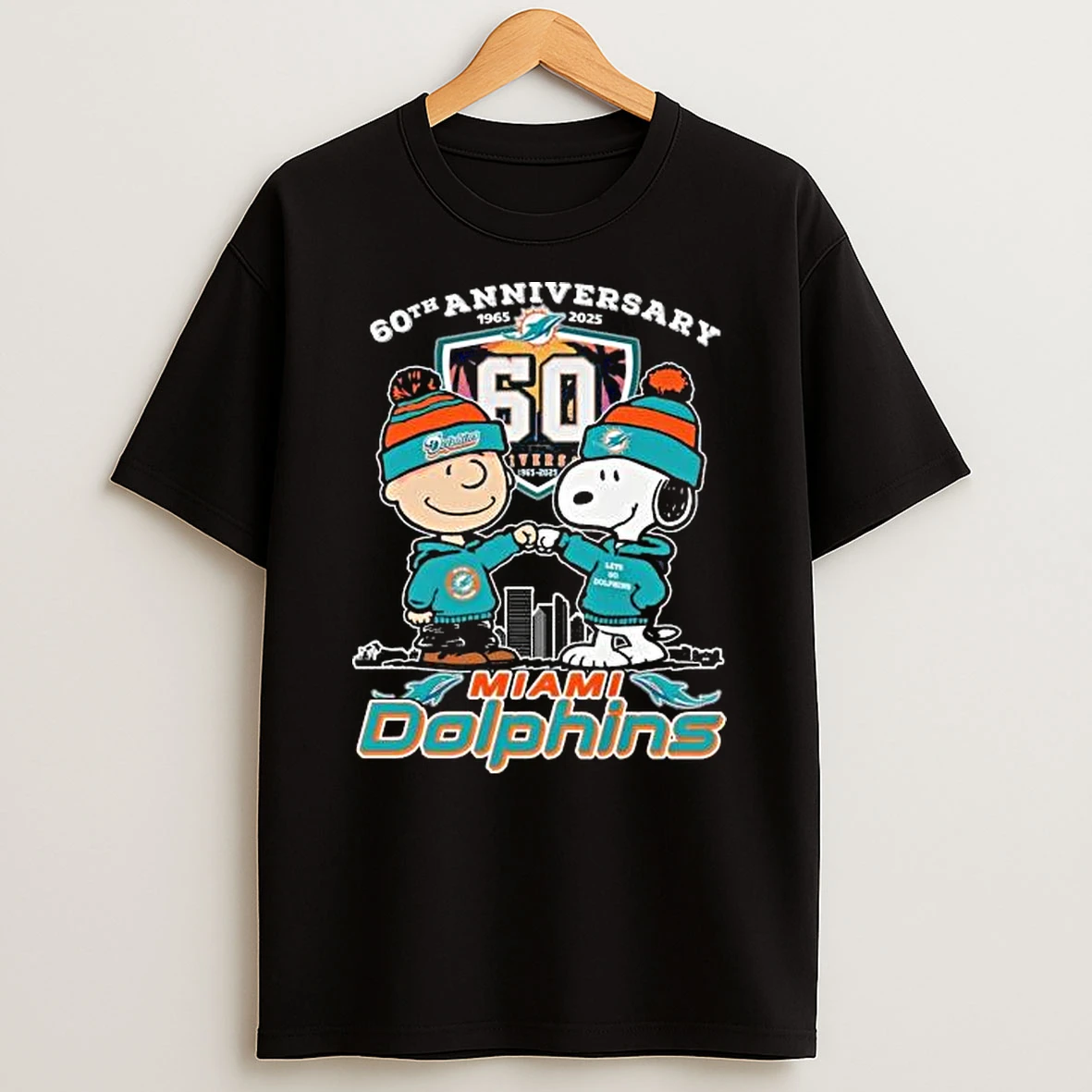 Vflippa Legendusashirt 20251222_170544 112_charlie Brown And Snoopy X Miami Dolphins 60th Anniversary 1965 2025 T Shirt