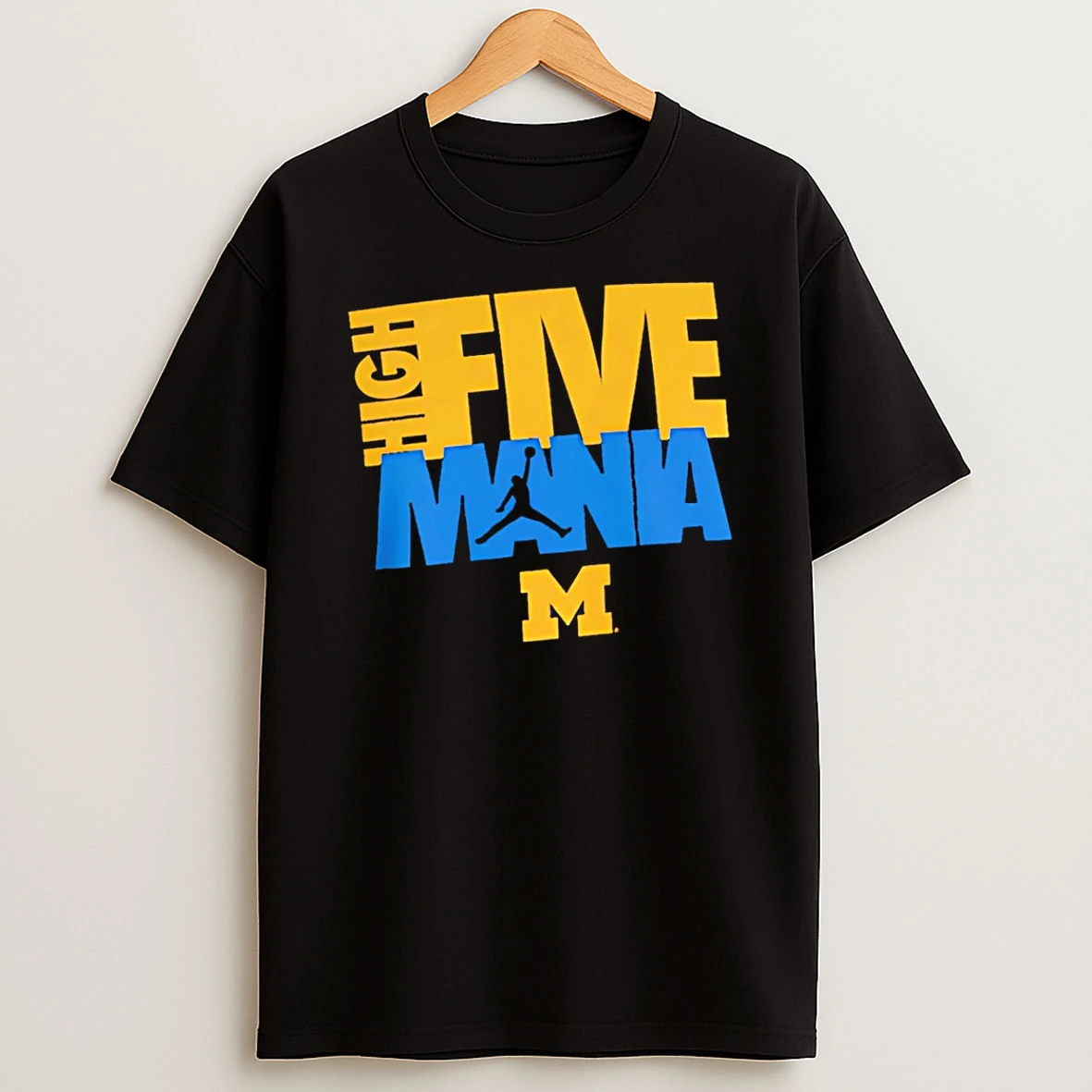 Vflippa Schmidtstee 20251222_123535 107_michigan Wolverines High Five Mania Logo T Shirt