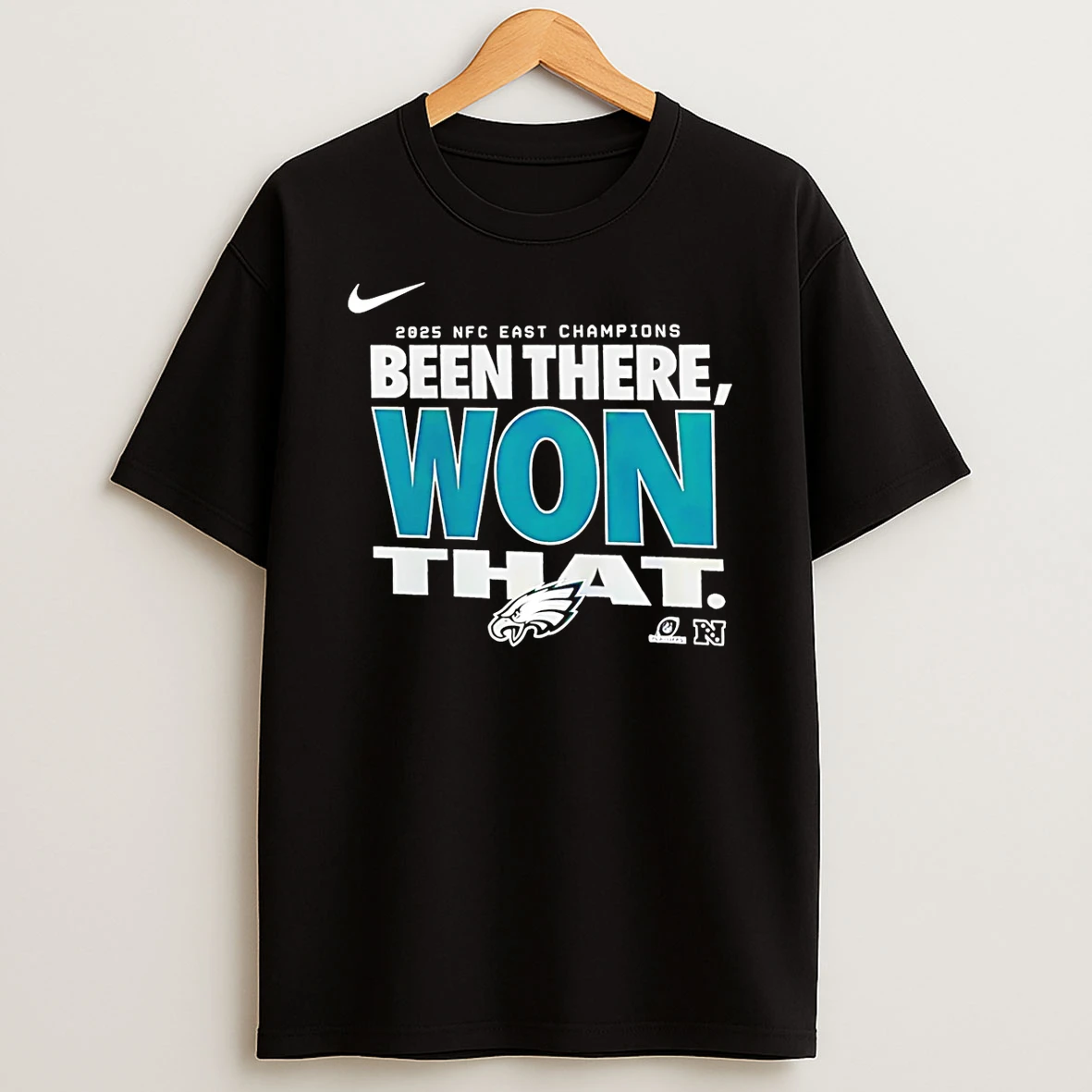 Vflippa Schmidtstee 20251222_123535 107_philadelphia Eagles 2025 Nfc East Division Champions Locker Room Trophy T Shirt