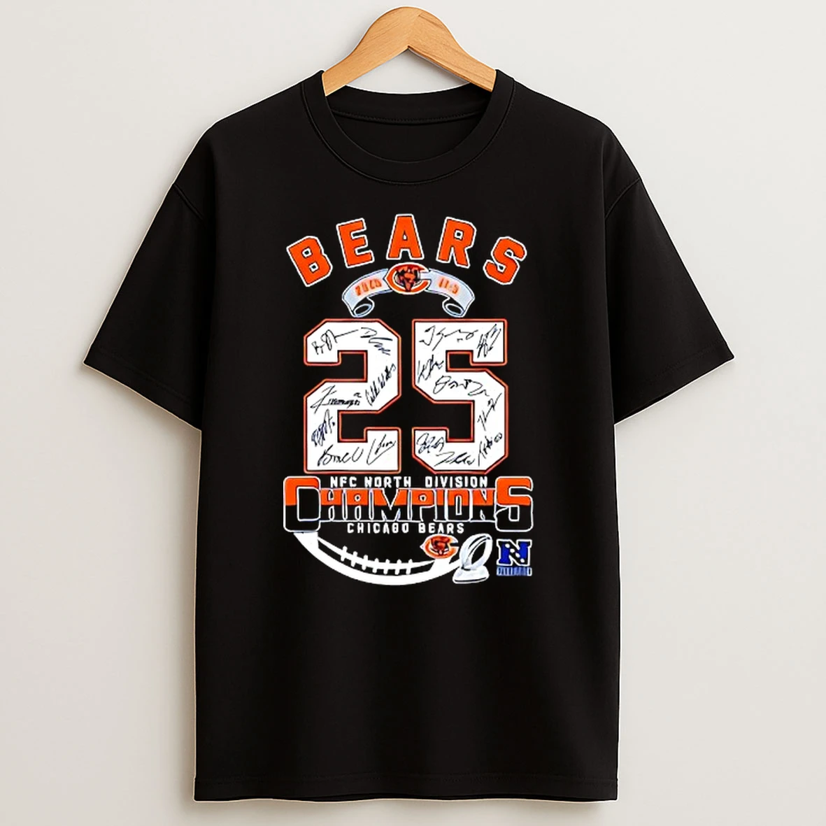 2025 Nfc North Division Champion Chicago Bears Player Signatures T Shirt