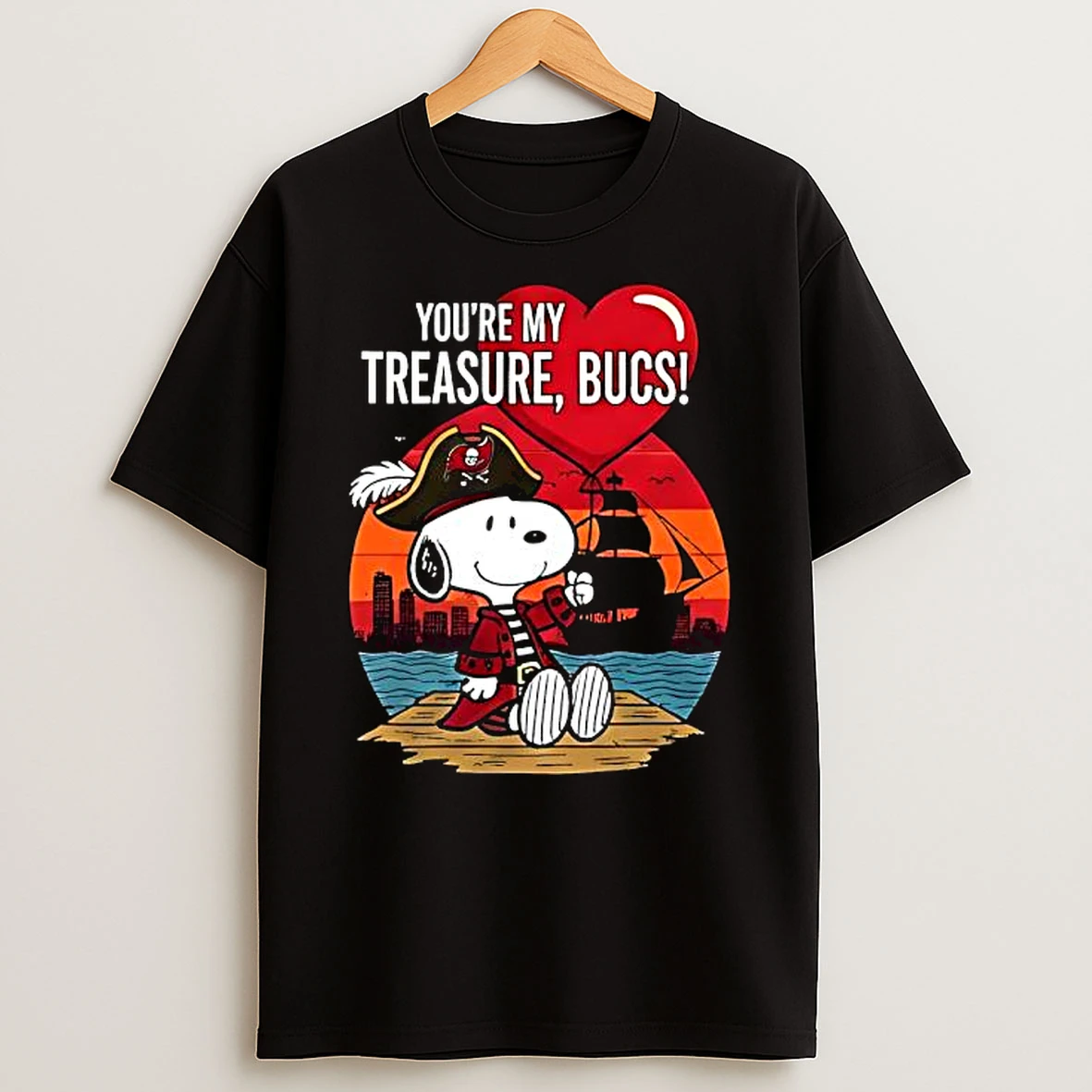 Best Tampa Bay Buccaneers X Snoopy Cartoon Valentine 2026 T Shirt