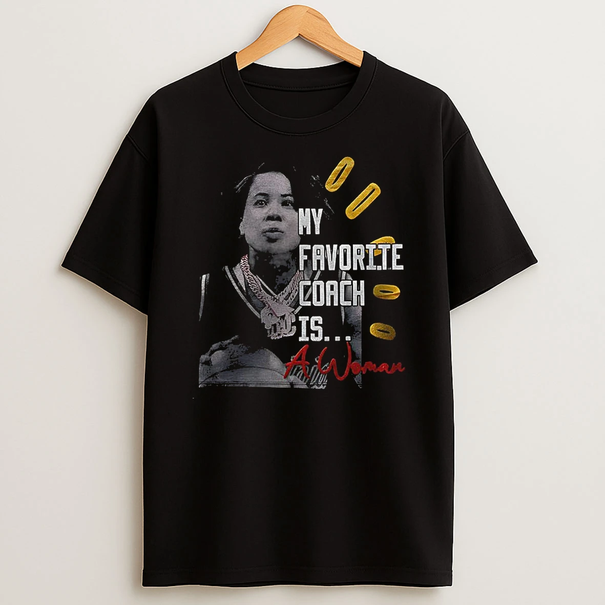 Dawn Staley Carolina Gamecocks My Favorite Coach Is A Woman T Shirt