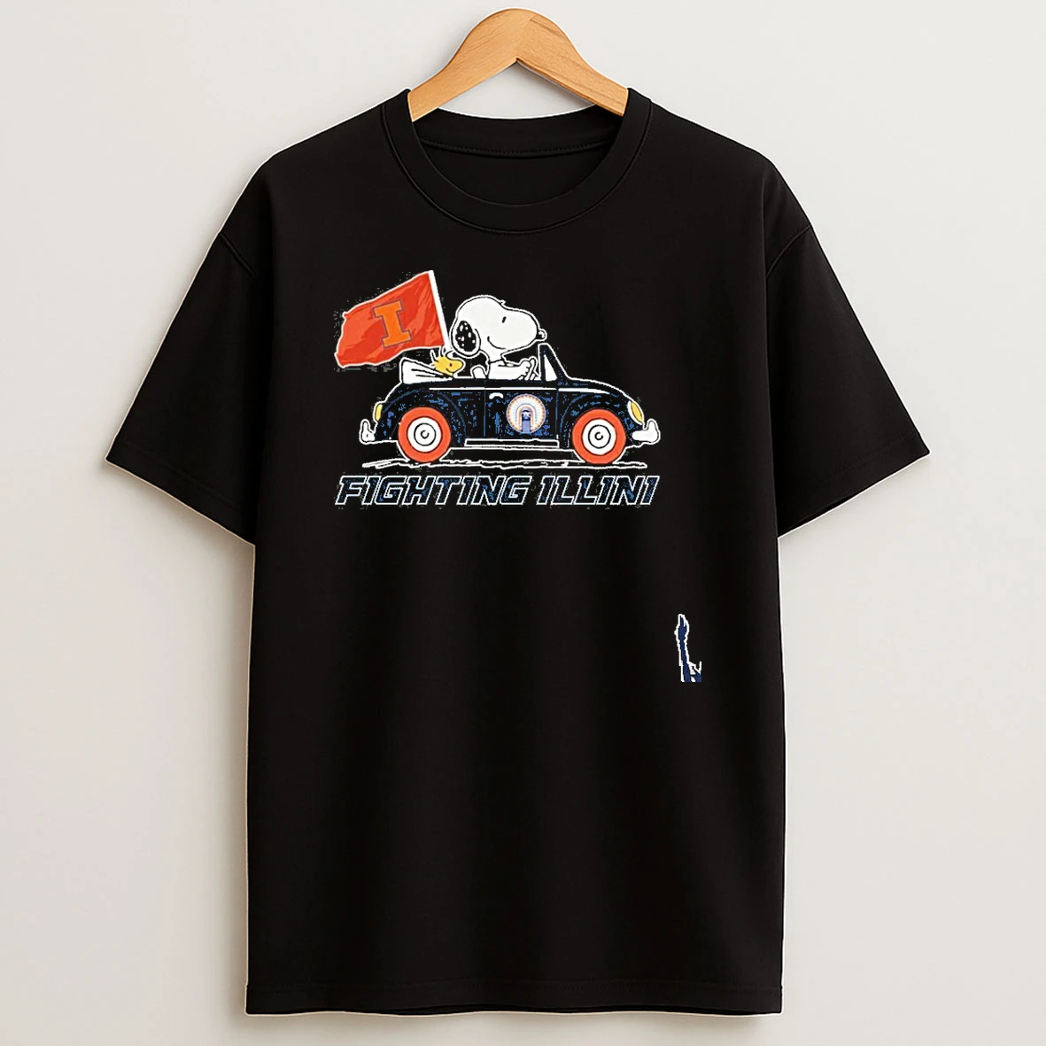 Fighting Illini Snoopy Car Ball T Shirt