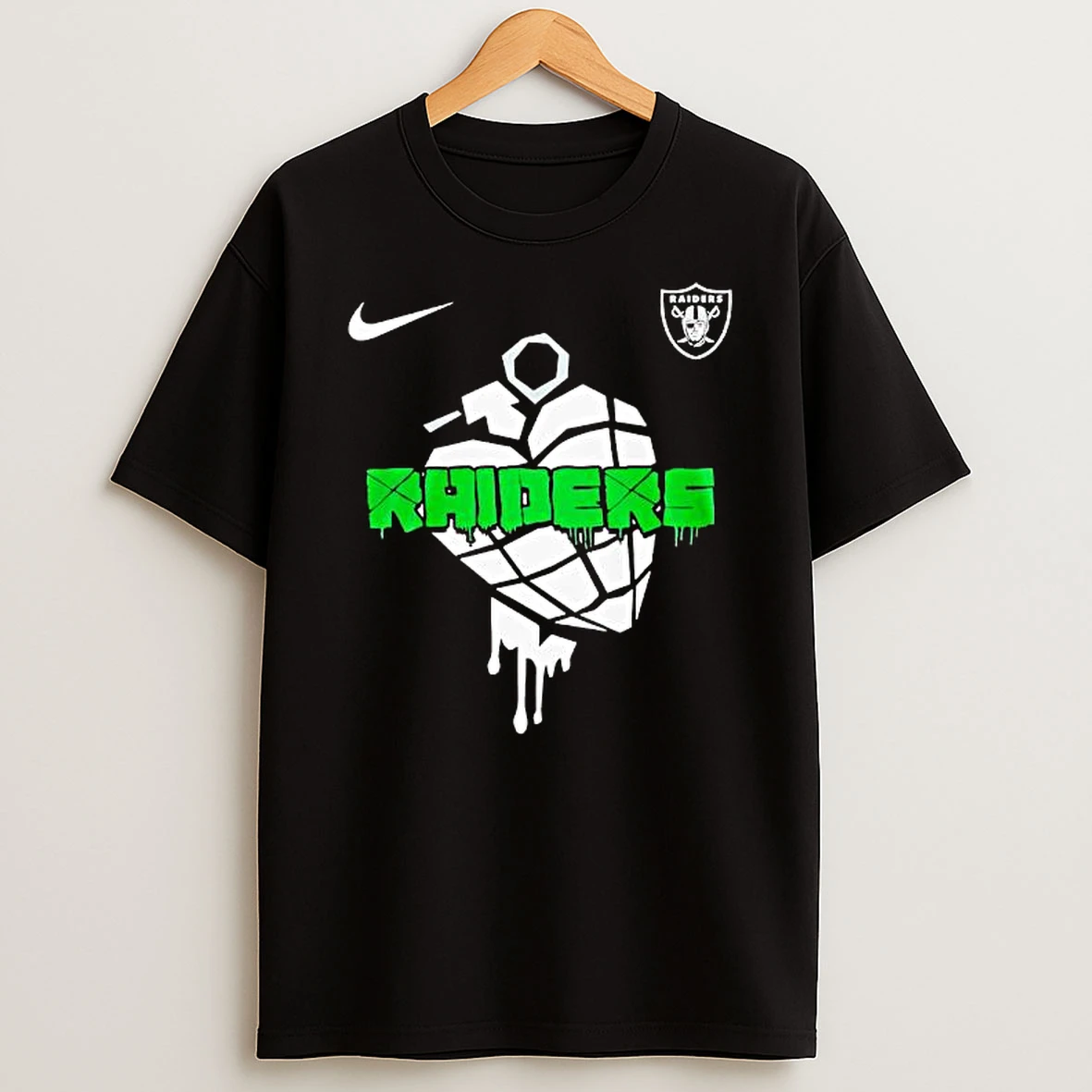 Las Vegas Raiders Nfl Green Day Football 2026 T Shirt