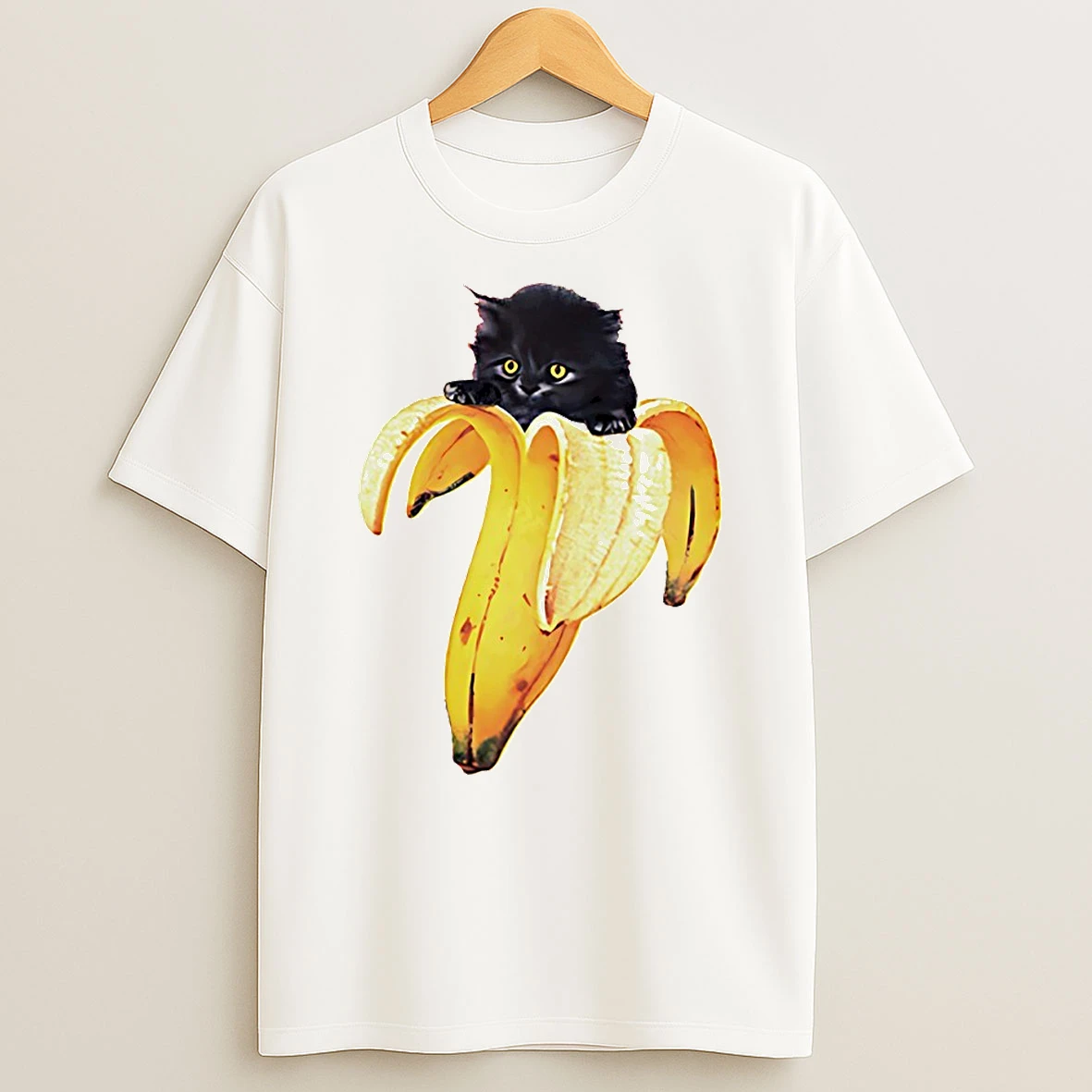 Liv And Maddie Joey Rooney Banana Cat Meme Circle T Shirt
