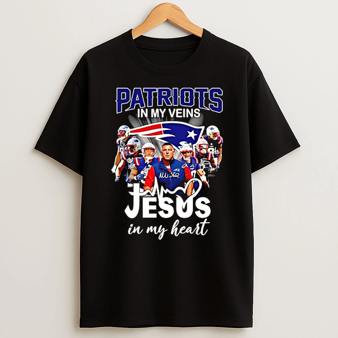 New England Patriots Football In My Veins Jesus In My Heart T Shirt