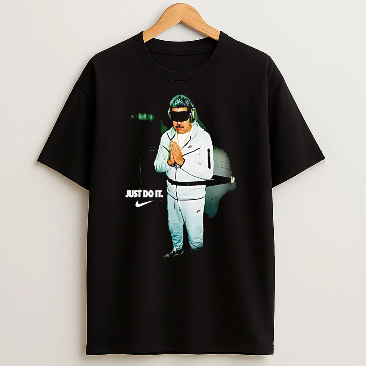 Nicolas Maduro Just Do It 2026 Pray Hand T Shirt