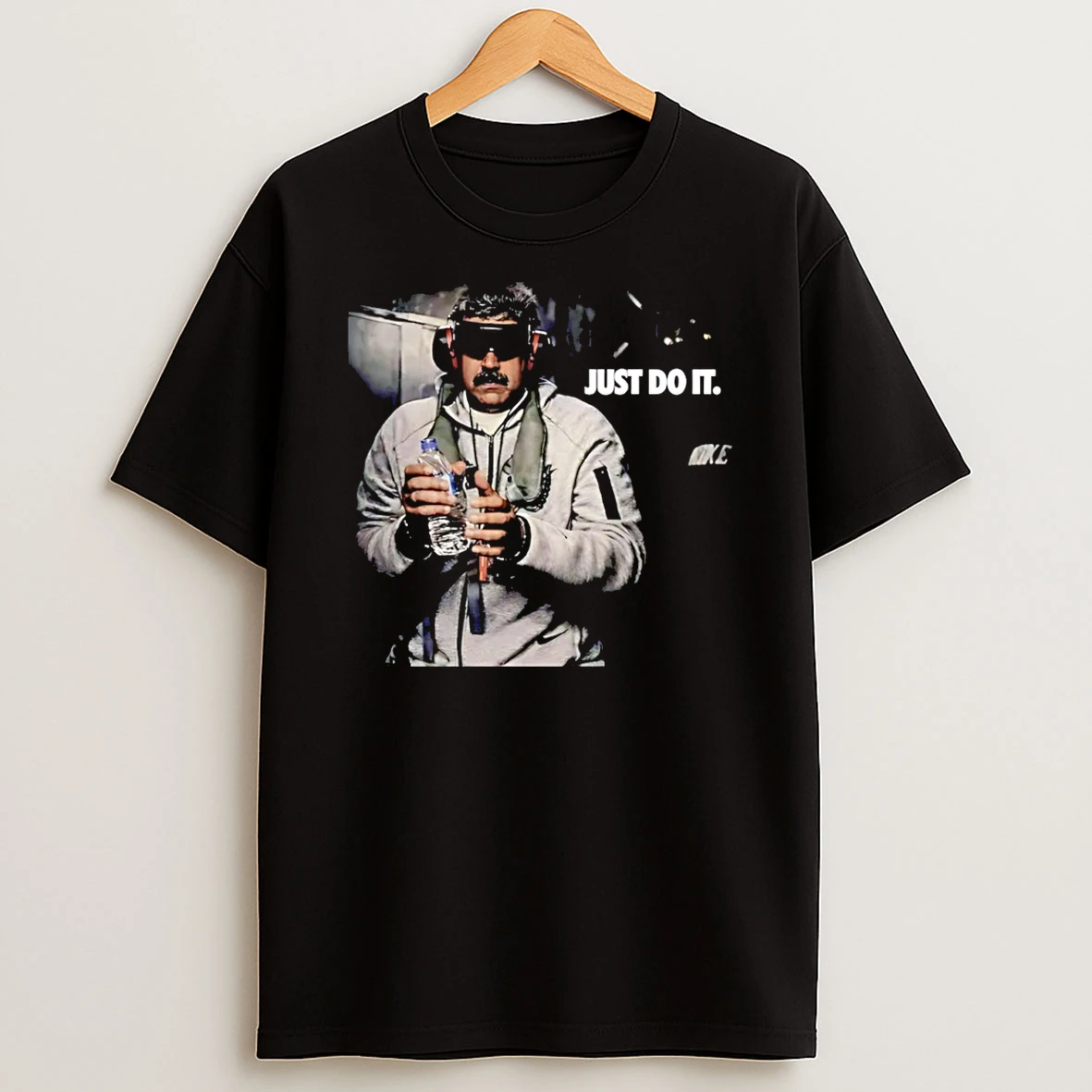 Nicolas Maduro Just Do It Graphic T Shirt
