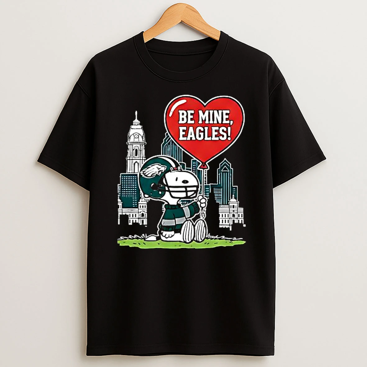 Philadelphia Eagles X Snoopy Cartoon Valentine 2026 T Shirt