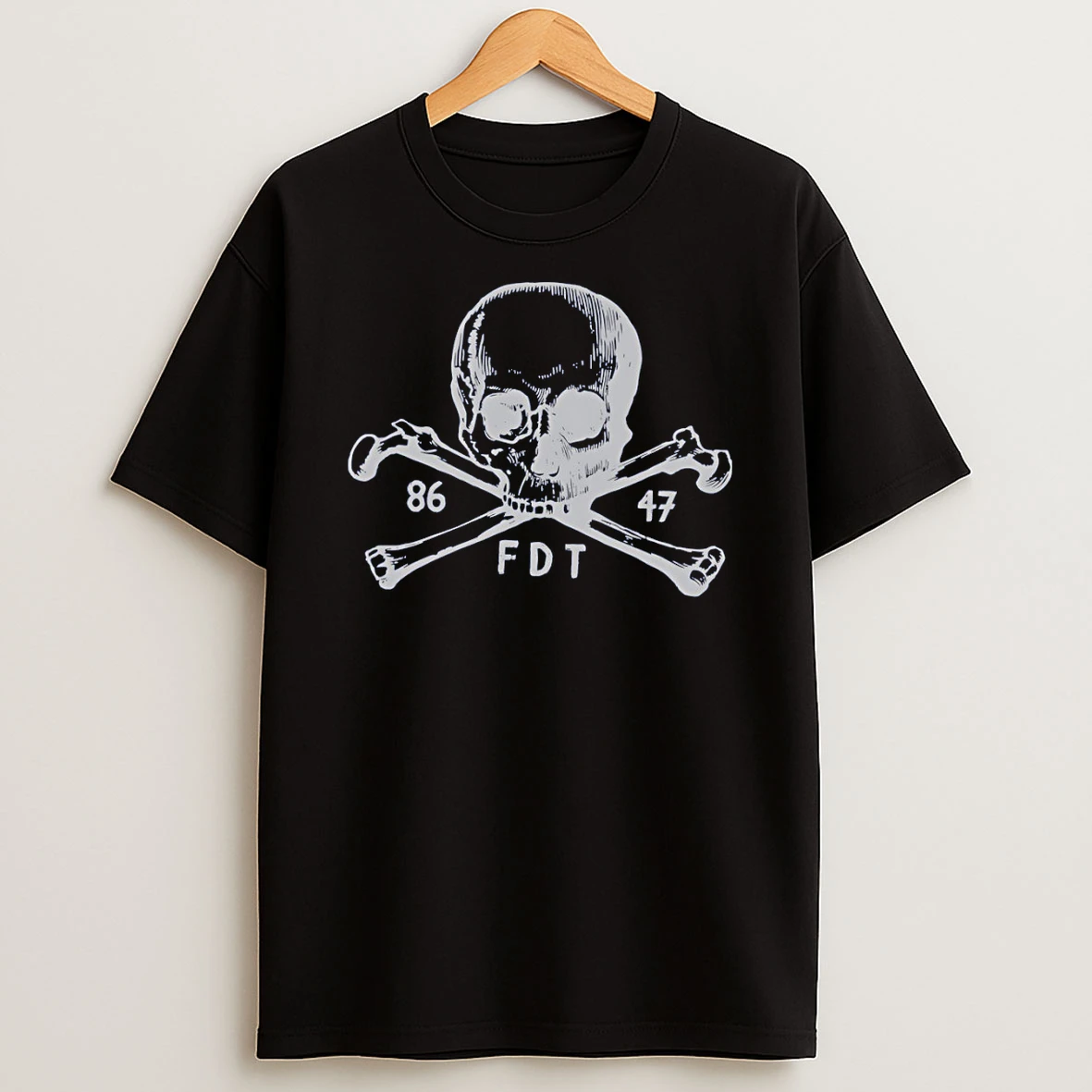 Skull Crossbones Fdt 86 47 Trump Sucks Anti Trump Anti Maga T Shirt