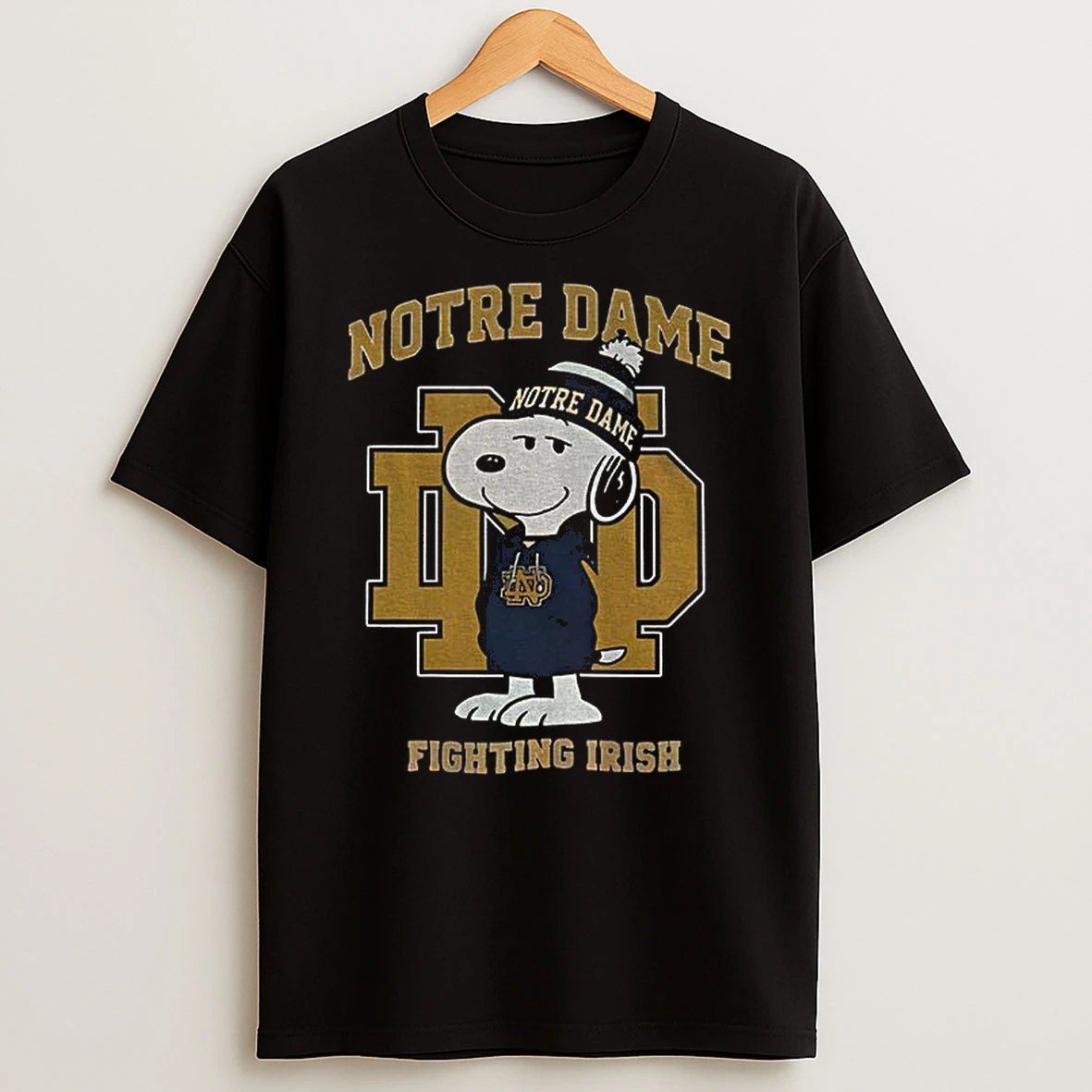 Snoopy Notre Dame Fighting Irish Football Winter Game Day 2026 T Shirt
