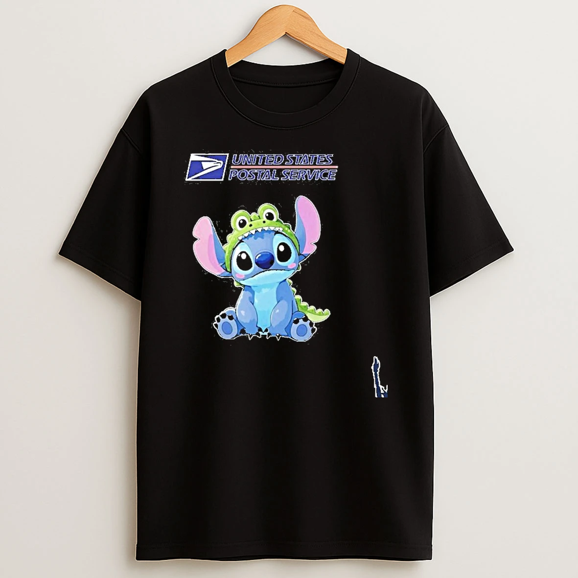 Usps Stitch Crocodile Logo T Shirt
