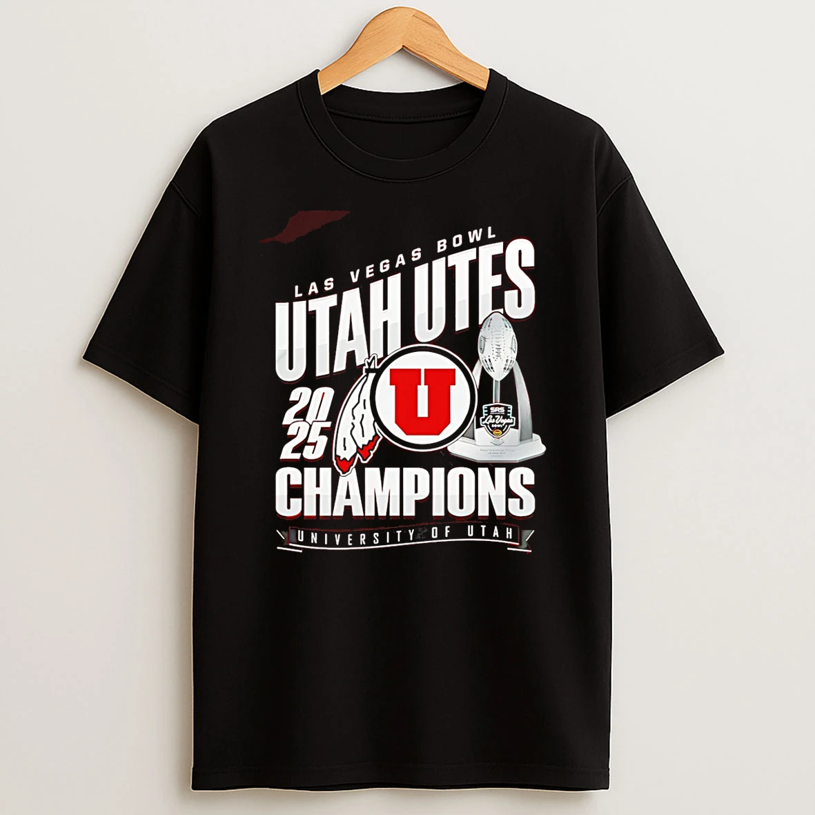 Utah Utes Las Vegas Bowl Champions 25 Football Trophy T Shirt