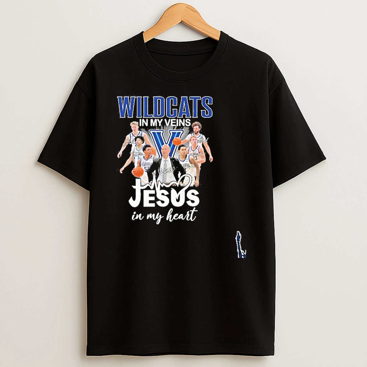 Villanova Mens Basketball In My Veins Jesus In My Heart T Shirt