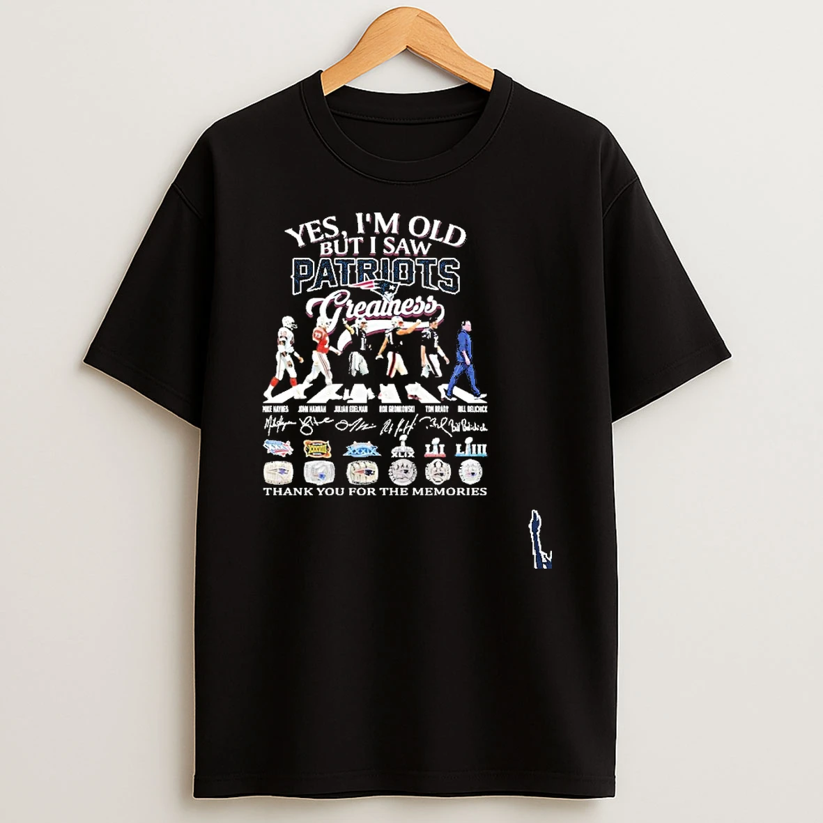 Yes Im Old But I Saw Patriots Greatness Team Player Abbey Road Signature Thank You For The Memories T Shirt