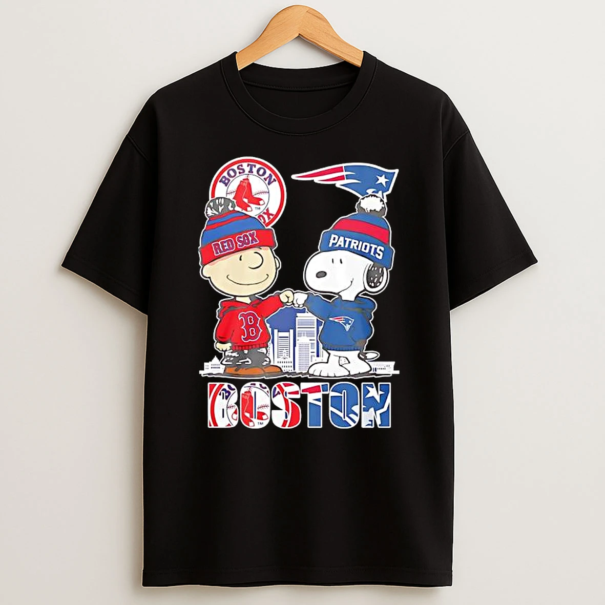 Charlie Brown And Snoopy In Boston Red Sox And New England Patriots Team Skyline Graphic T Shirt