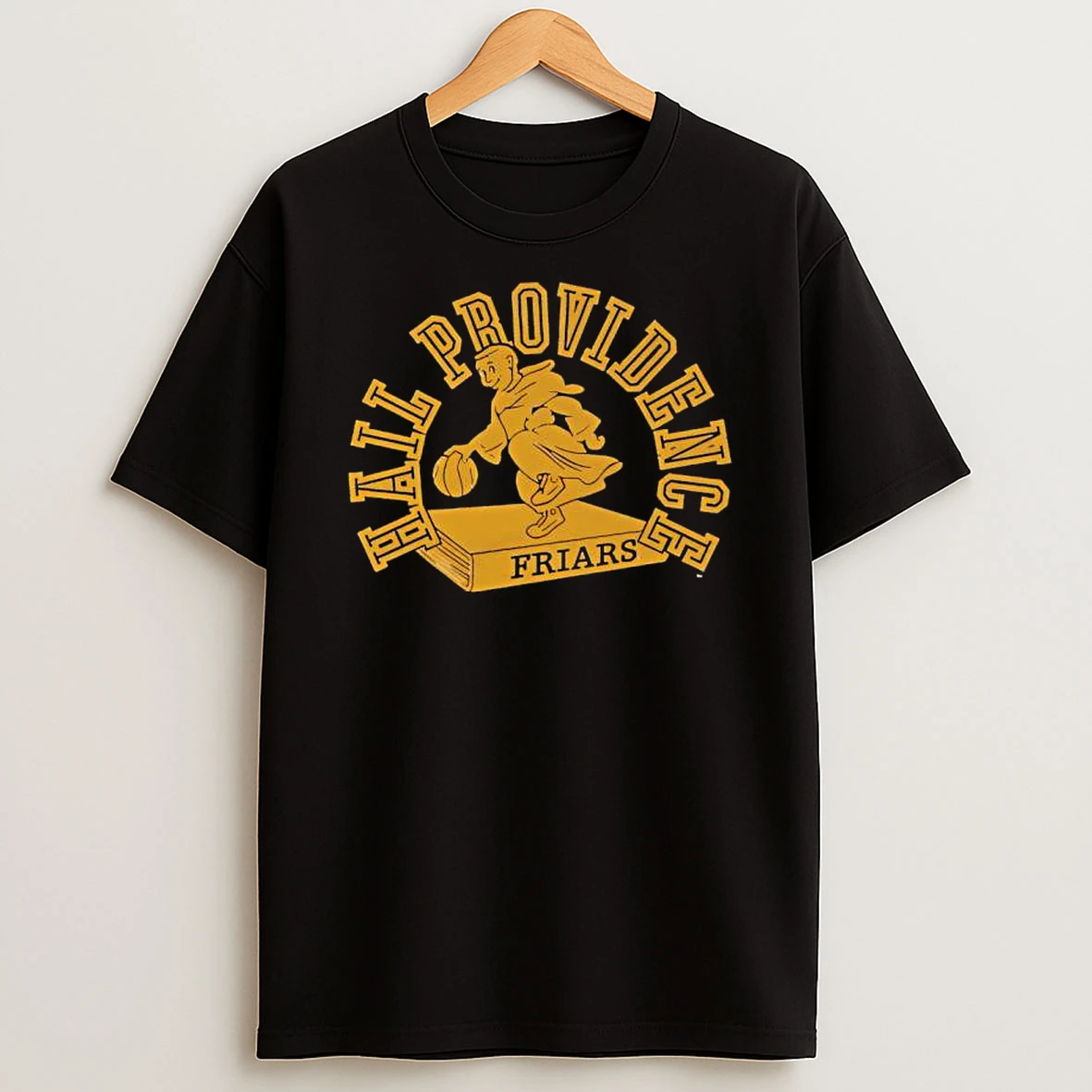 Hall Providence Dribbling Friar Basketball Vintage T Shirt