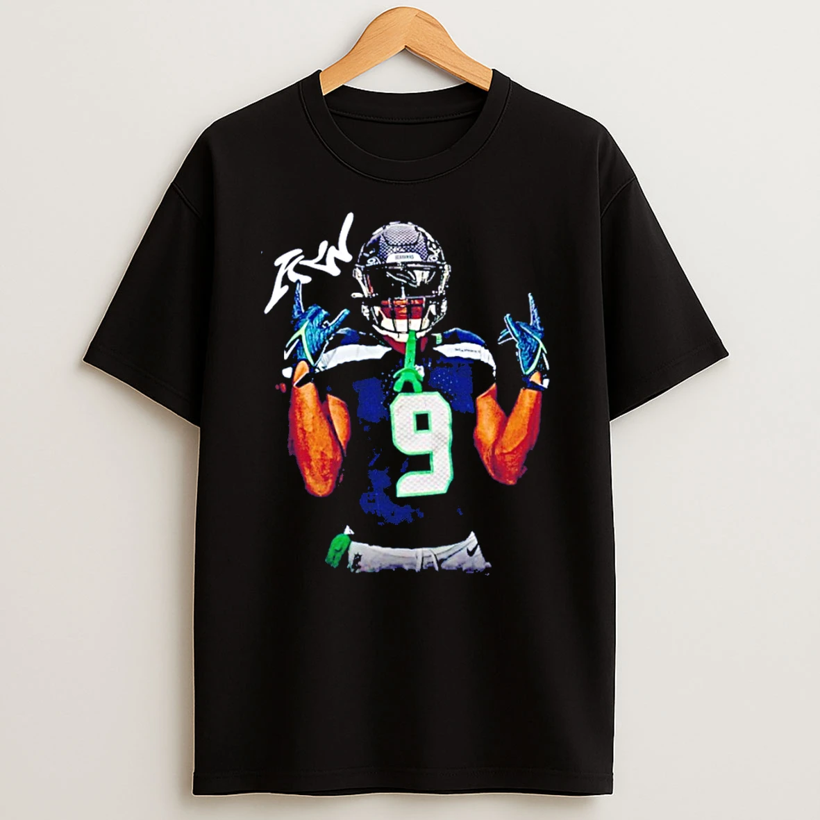 Kenneth Walker Classic 90s Graphic Signature T Shirt