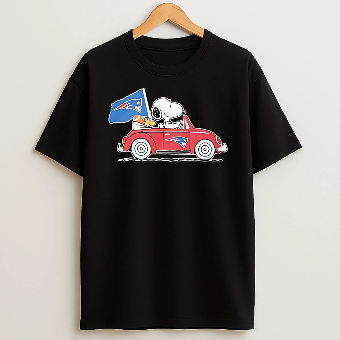 New England Patriots Nfl X Snoopy And Woodstock In A Car T Shirt