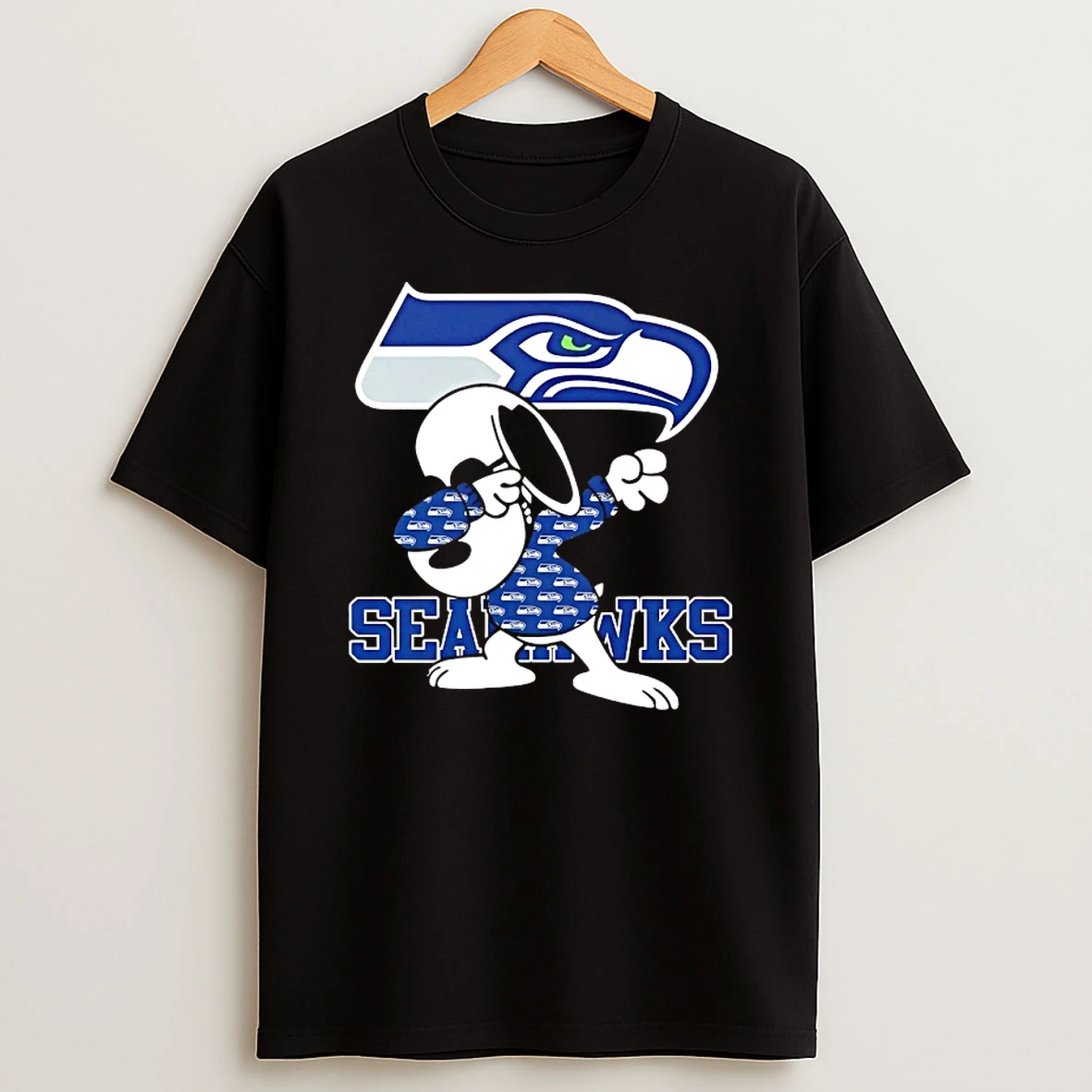 Peanuts Snoopy Dabbing Seattle Seahawks Football T Shirt
