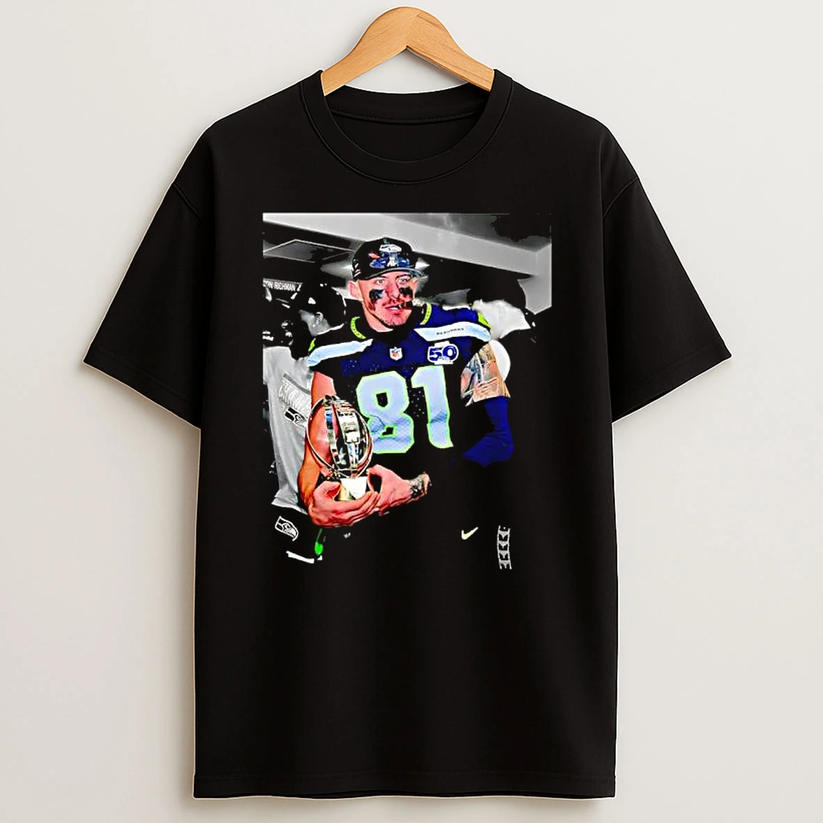 Seahawks Eric Saubert 81 Smoking Graphic T Shirt
