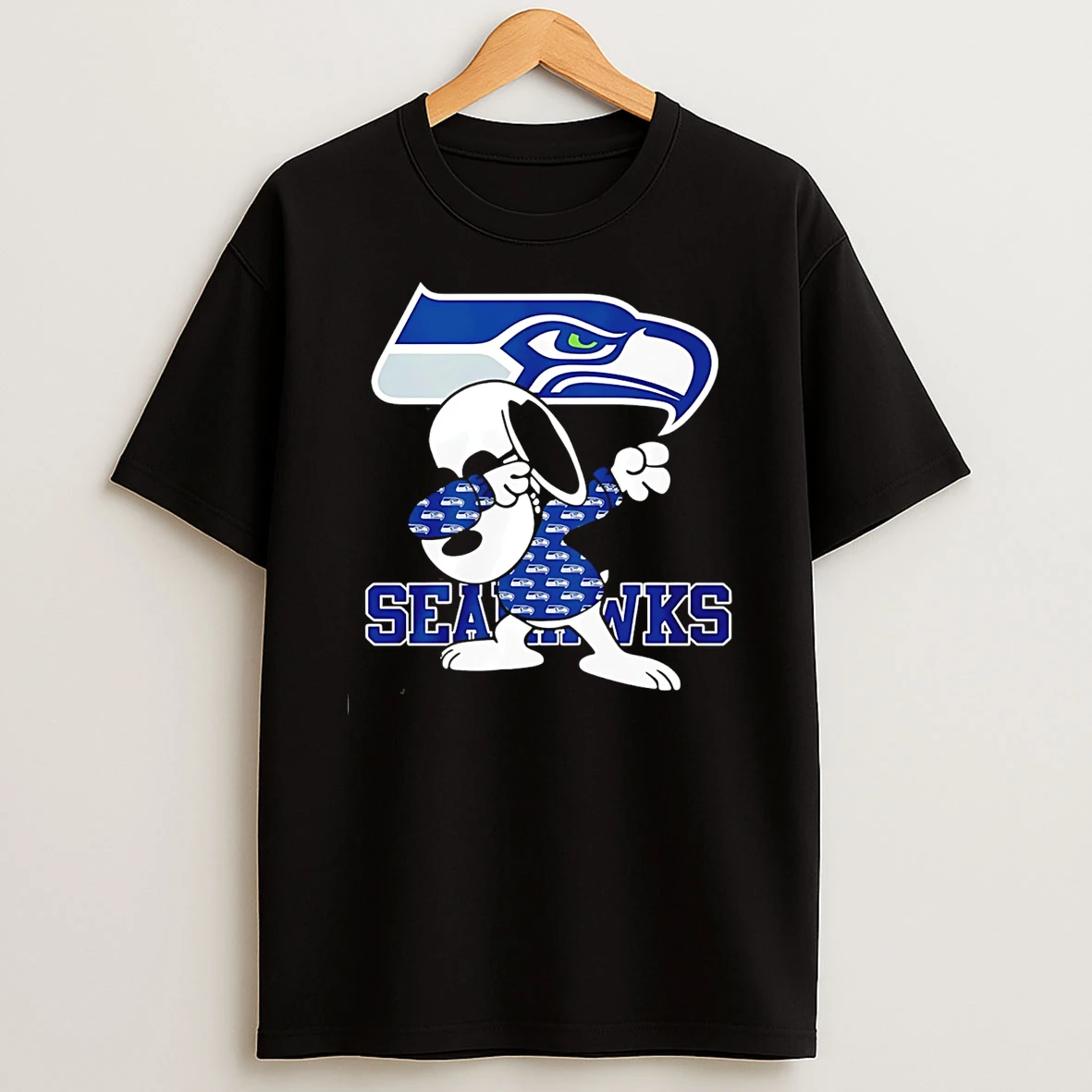 Seattle Seahawks Snoopy Dabbing Logo T Shirt