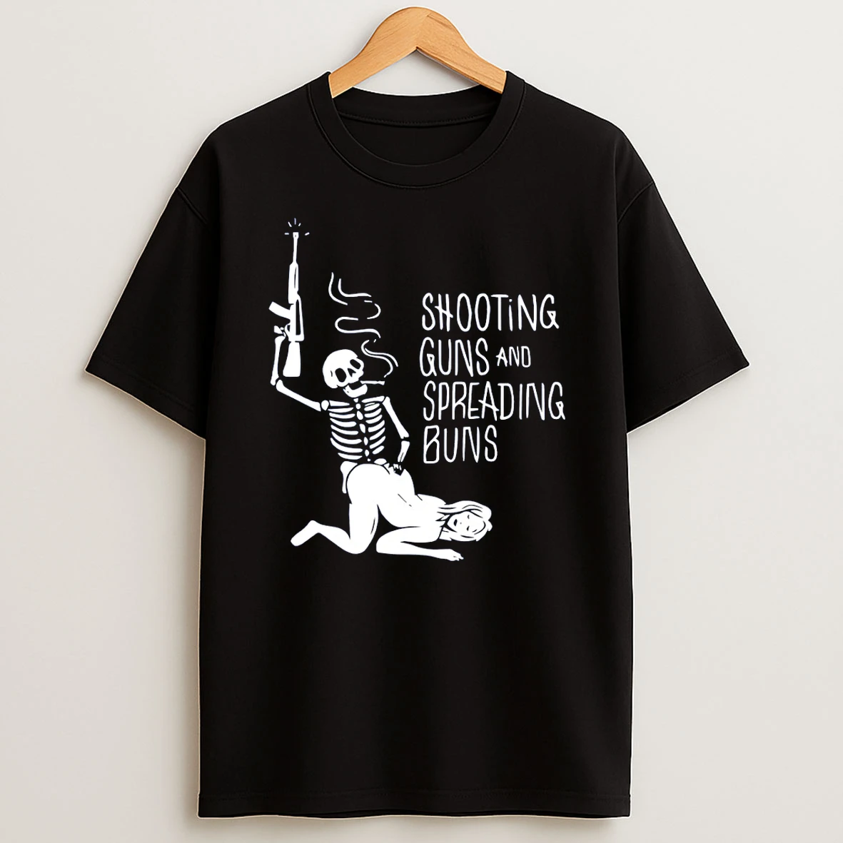 Skull And Sexy Lady Couple Shooting Guns And Spreading Buns T Shirt