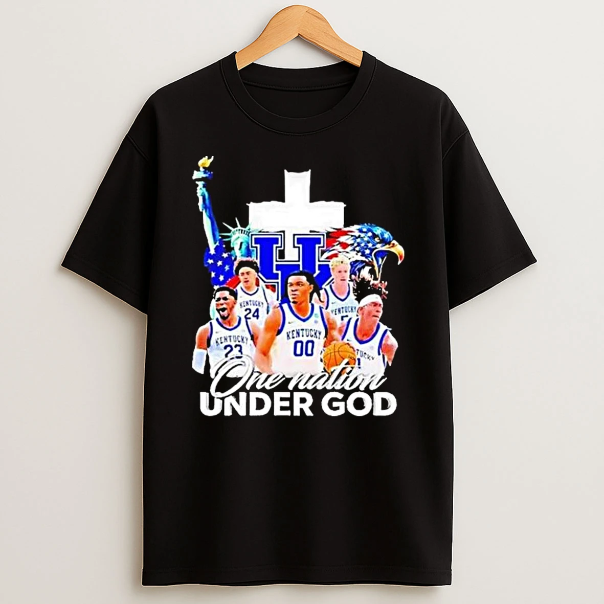Statue Of Liberty Eagle And Kentucky Wildcats Players One Nation Under God T Shirt