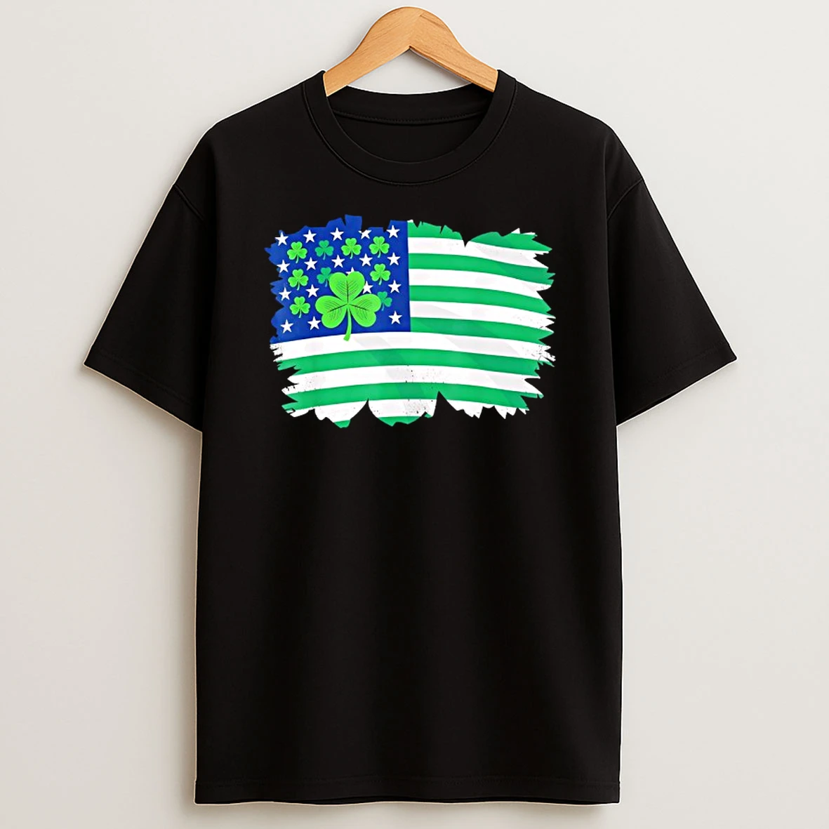 Us American Flag With Shamrocks For St Patricks Day T Shirt