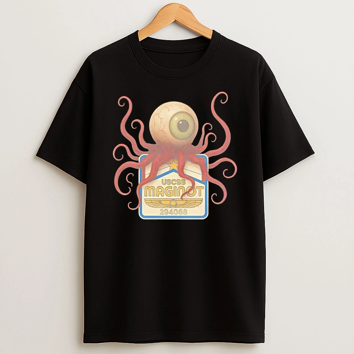 Uscss Maginot T Ocellus Crew Badge Alien Earth Retro Sci Fi Horror T Shirt