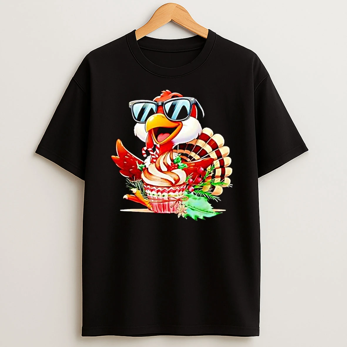 Cool Thanksgiving Turkey Wearing Sunglasses With Cupcake T Shirt