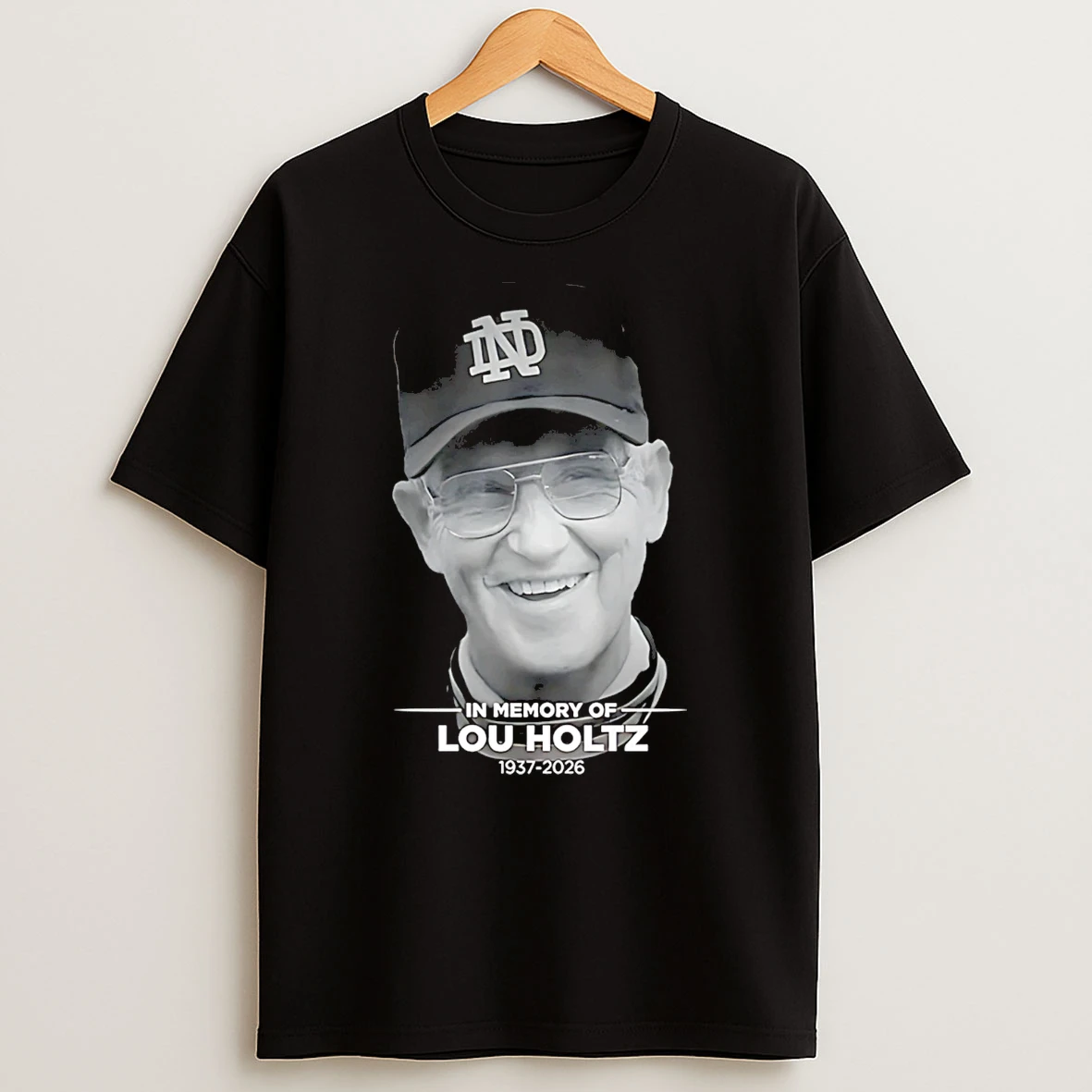 Rip In Memory Of Lou Holtz 1937 2026 T Shirt