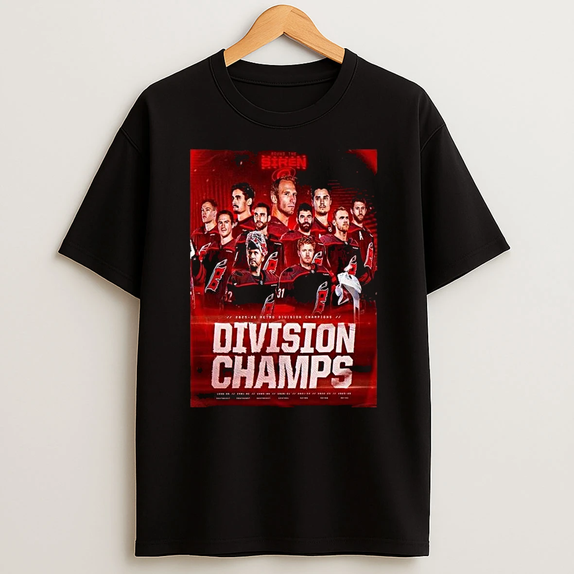 Carolina Hurricanes Nhl 2025 2026 Metro Division Champions Sound The Siren T Shirt