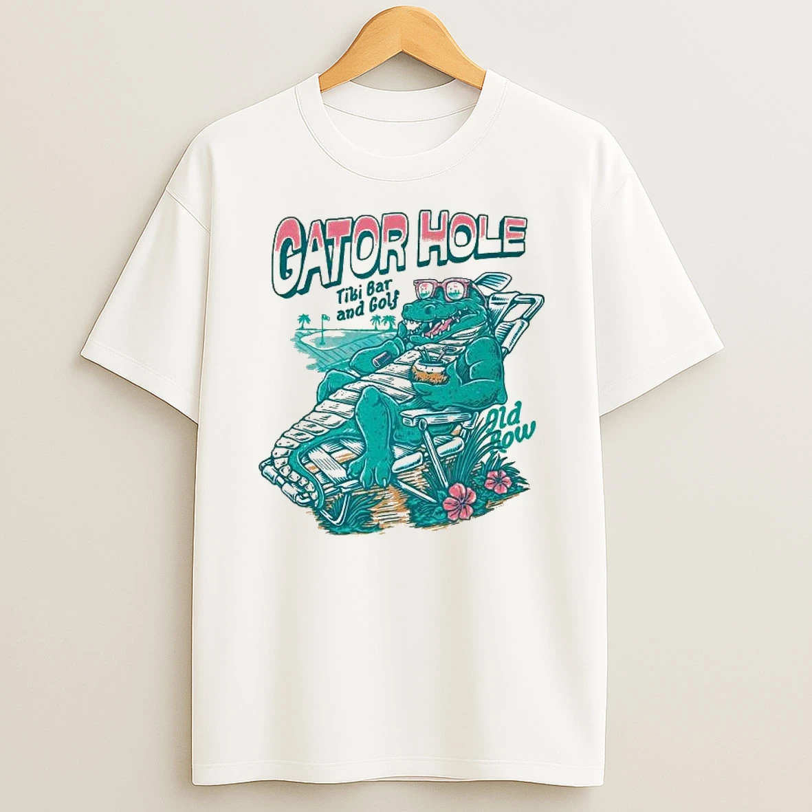 Gator Hole Tiki Bar And Golf T Shirt