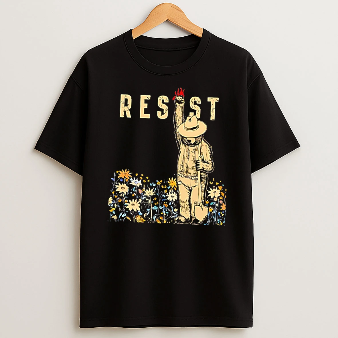 Smokey Bear Resist Vintage Tee Tshirt Hoodie