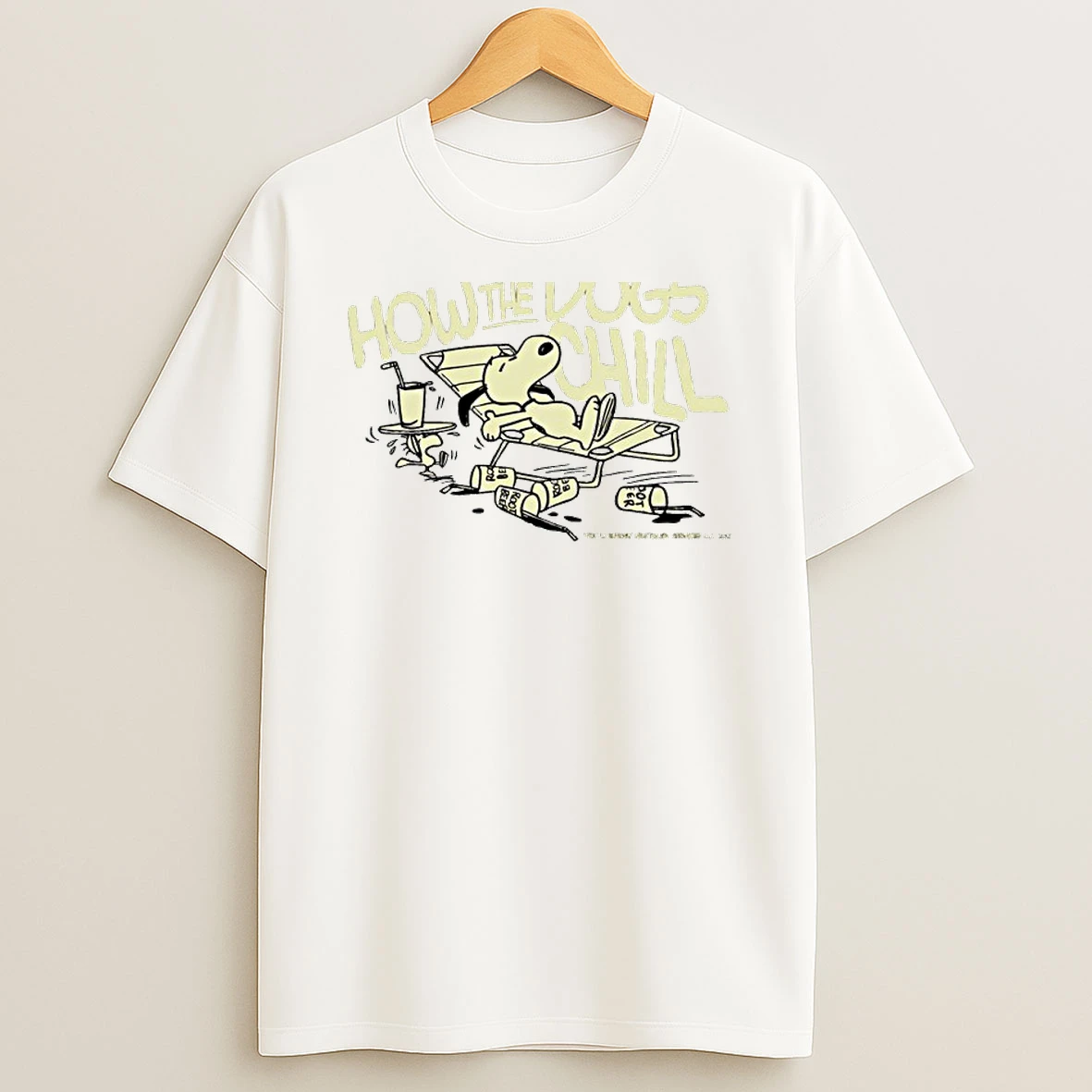 Officials Snoopy Woodstock Peanuts How The Dogs Chill Root Beer Premium T Shirt Sweatshirt Hoodie