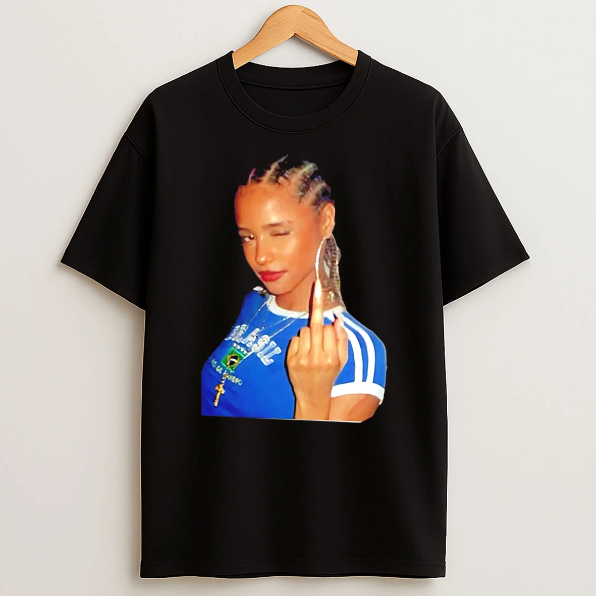 Officials Tyla 2026 Brasil Rio De Janeiro Middle Finger Tee Premium T Shirt Sweatshirt Hoodie