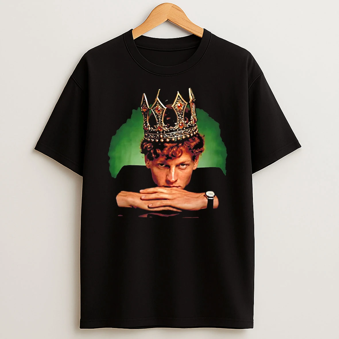 Officials Wimbledon 2026 Mens Singles Champion Italy Jannik Sinner King Tee Premium T Shirt Sweatshirt Hoodie