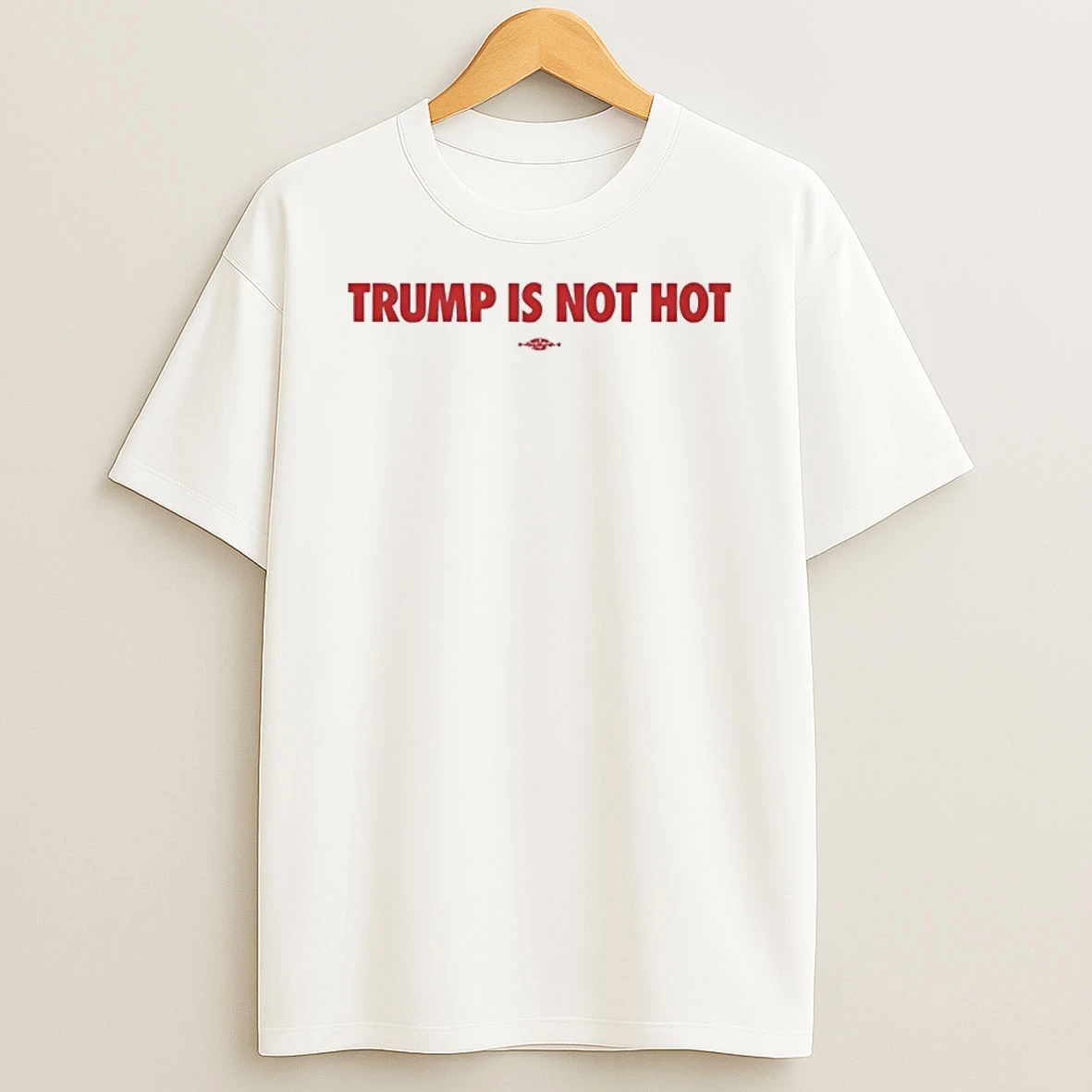 Officials Trump Is Not Hot Gavin Newsom Premium T Shirt Sweatshirt Hoodie