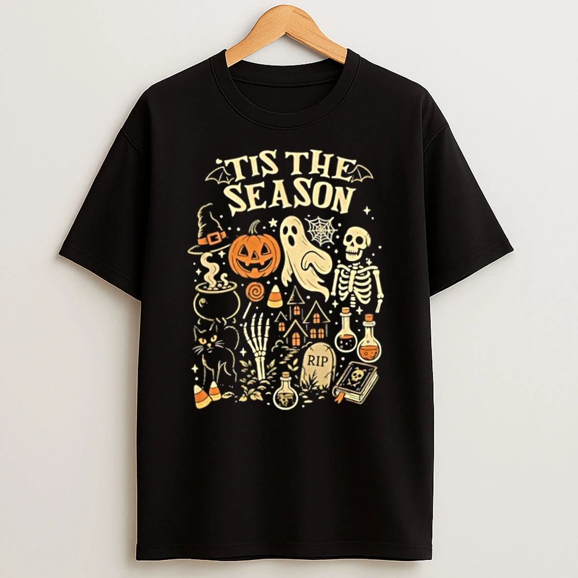 Classic Tis The Season Halloween Ghost Skeleton Pumpkin Witch Hat T Shirt