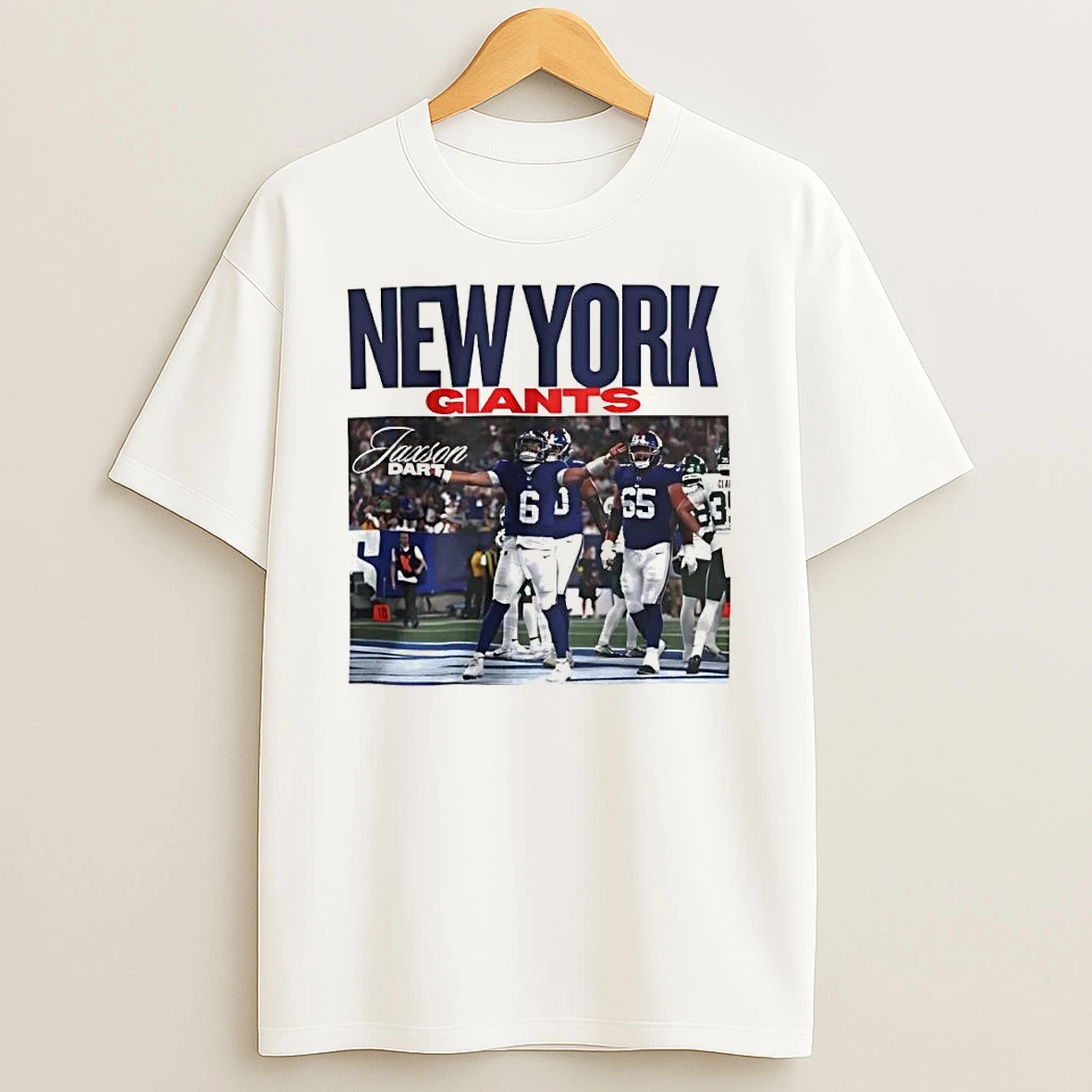 Officials New York Giants Nfl Jaxson Dart Football Players Celebrating On Field Photo T Shirt Sweatshirt