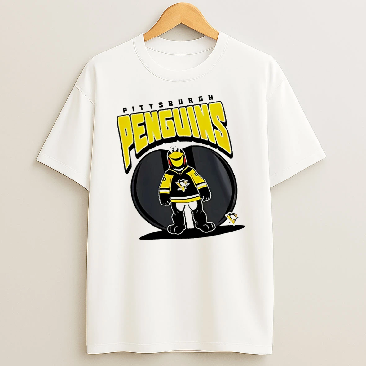 Officials Pittsburgh Penguins Mascot Mania Nhl 2026 T Shirt Sweatshirt