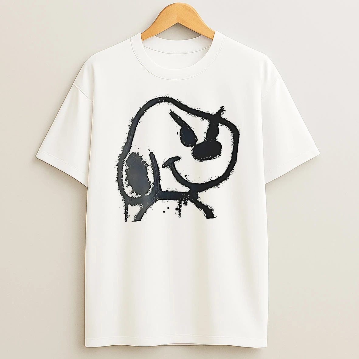 Officials Snoopy Peanuts Character Black And White Spray Paint T Shirt Sweatshirt