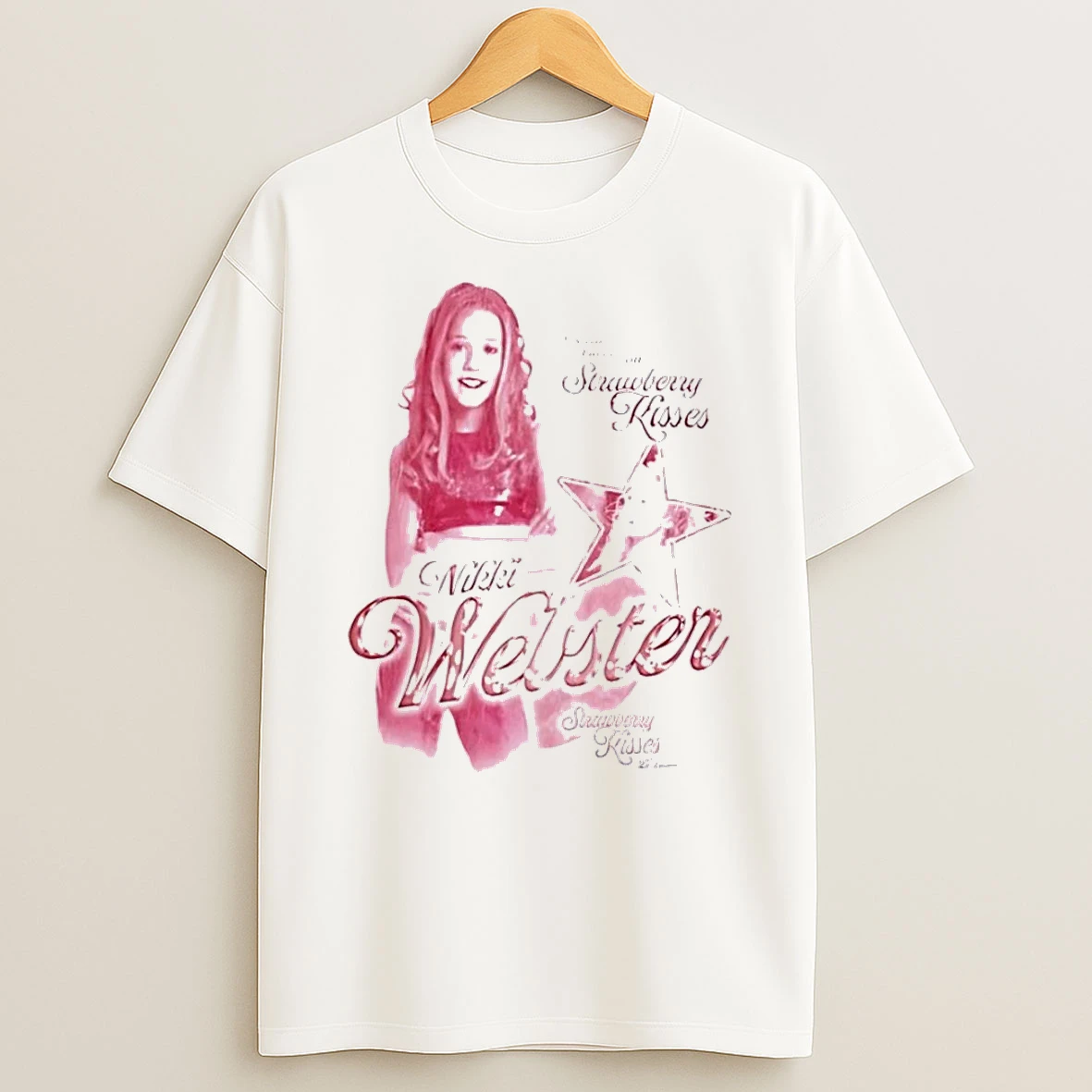 Officials Strawberry Kisses Nikki Webster Pink Pop Singer Girl Photo White Womens T Shirt Sweatshirt